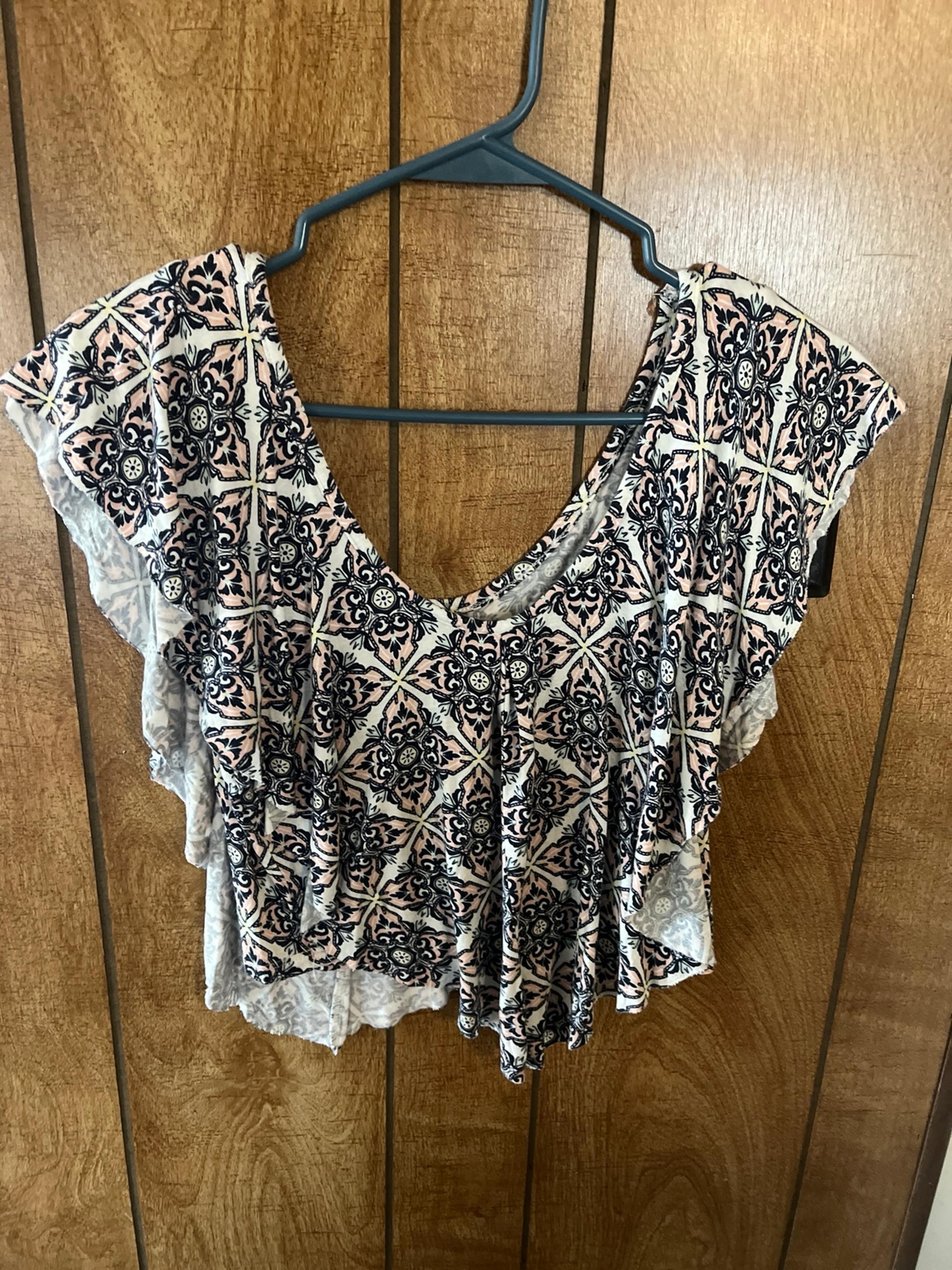 Woman’s Charlotte Russe Halter Top Pink & Blue