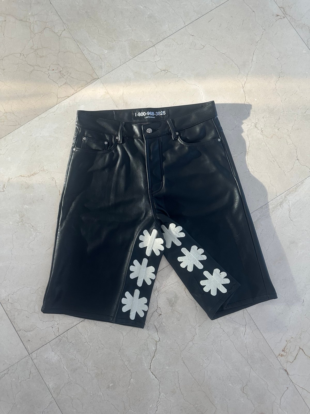 LOSTSHDWS LEATHER SHORTS BLACK/BONE