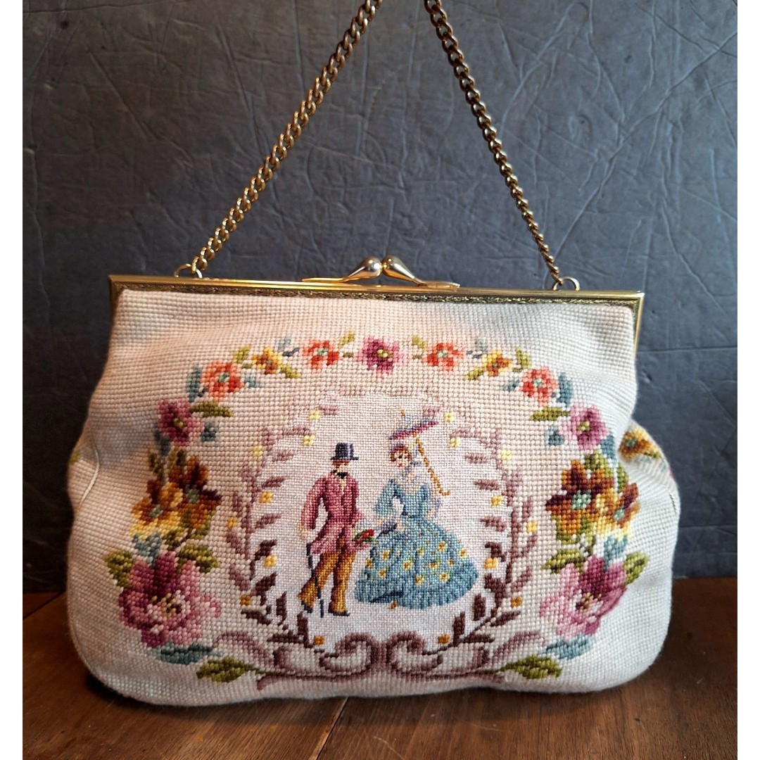 VTG Christine Custom Needlepoint Handbag Of A Couple Courting w/Coin Purse