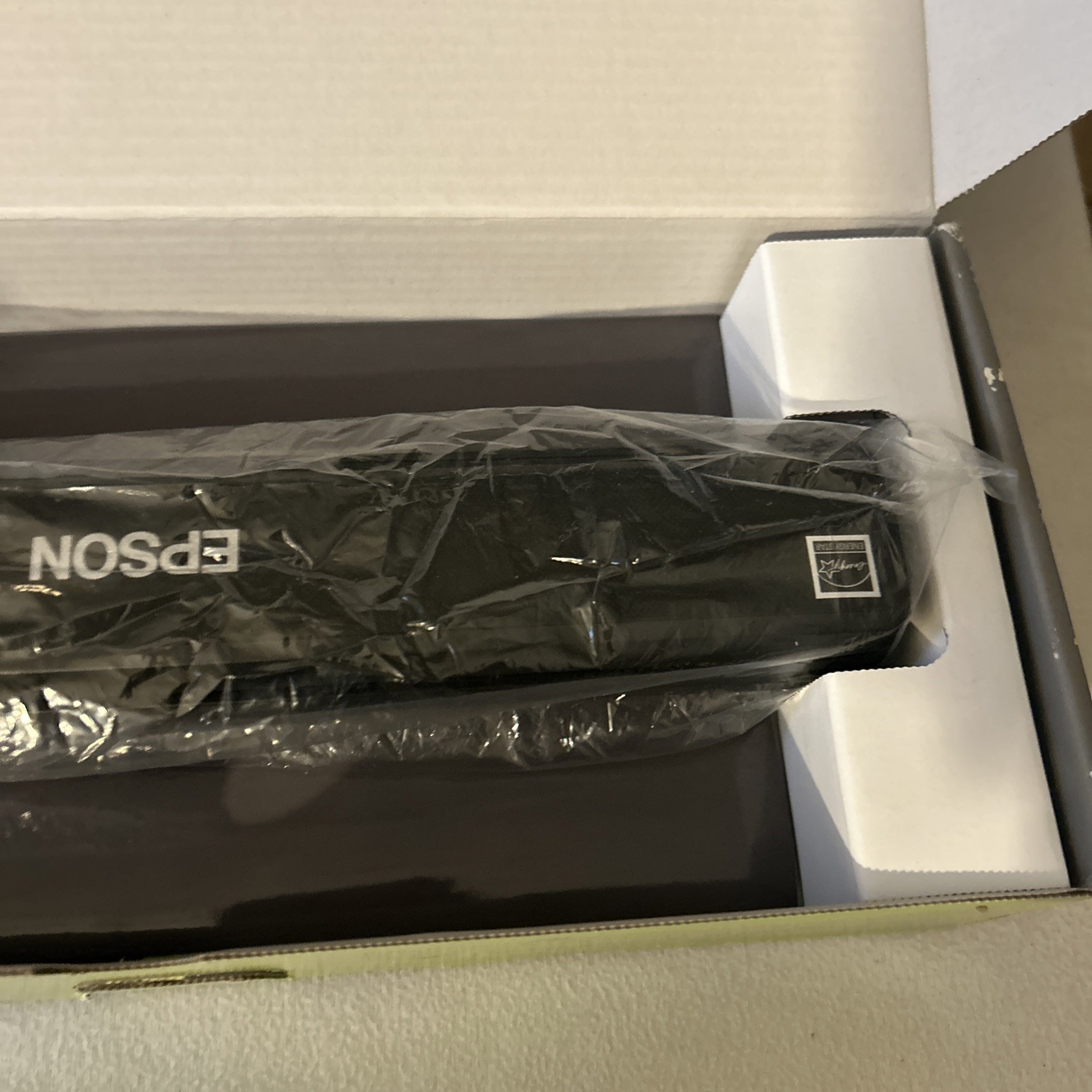 Epson WorkForce DS-30 Portable Color Document Scanner - NEW IN BOX