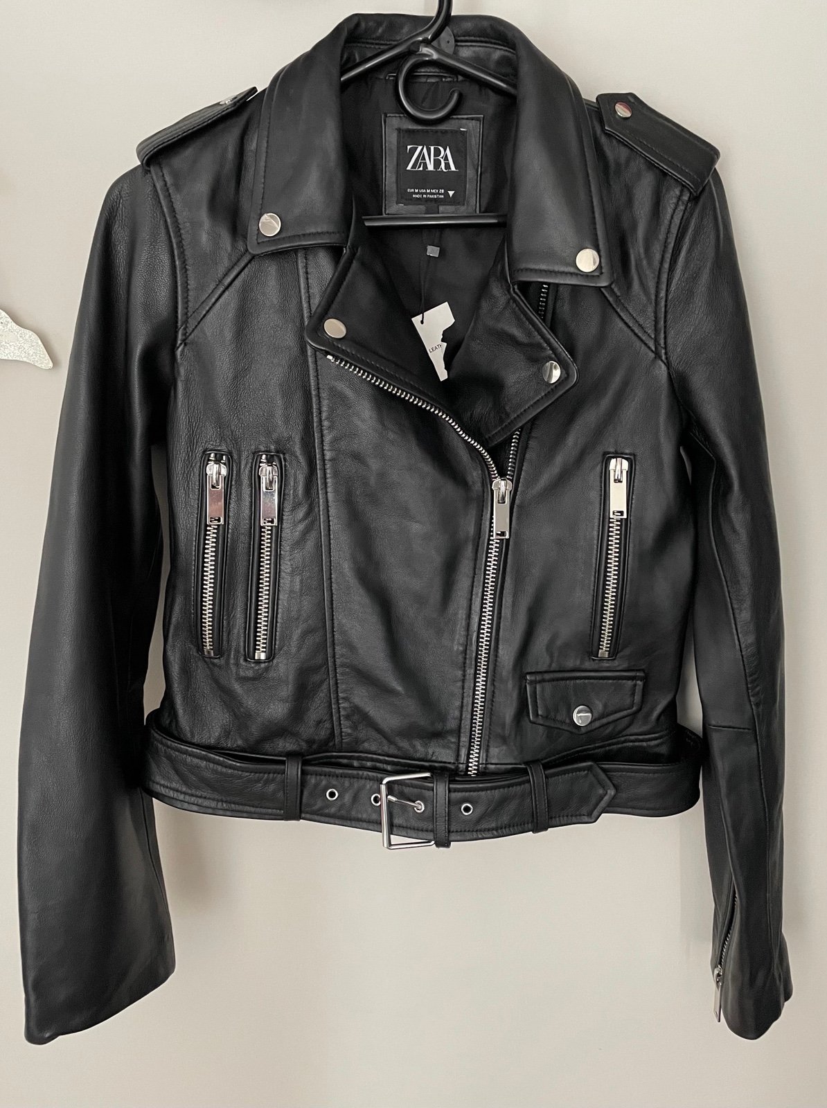 Zara leather small woman’s jacket NWT