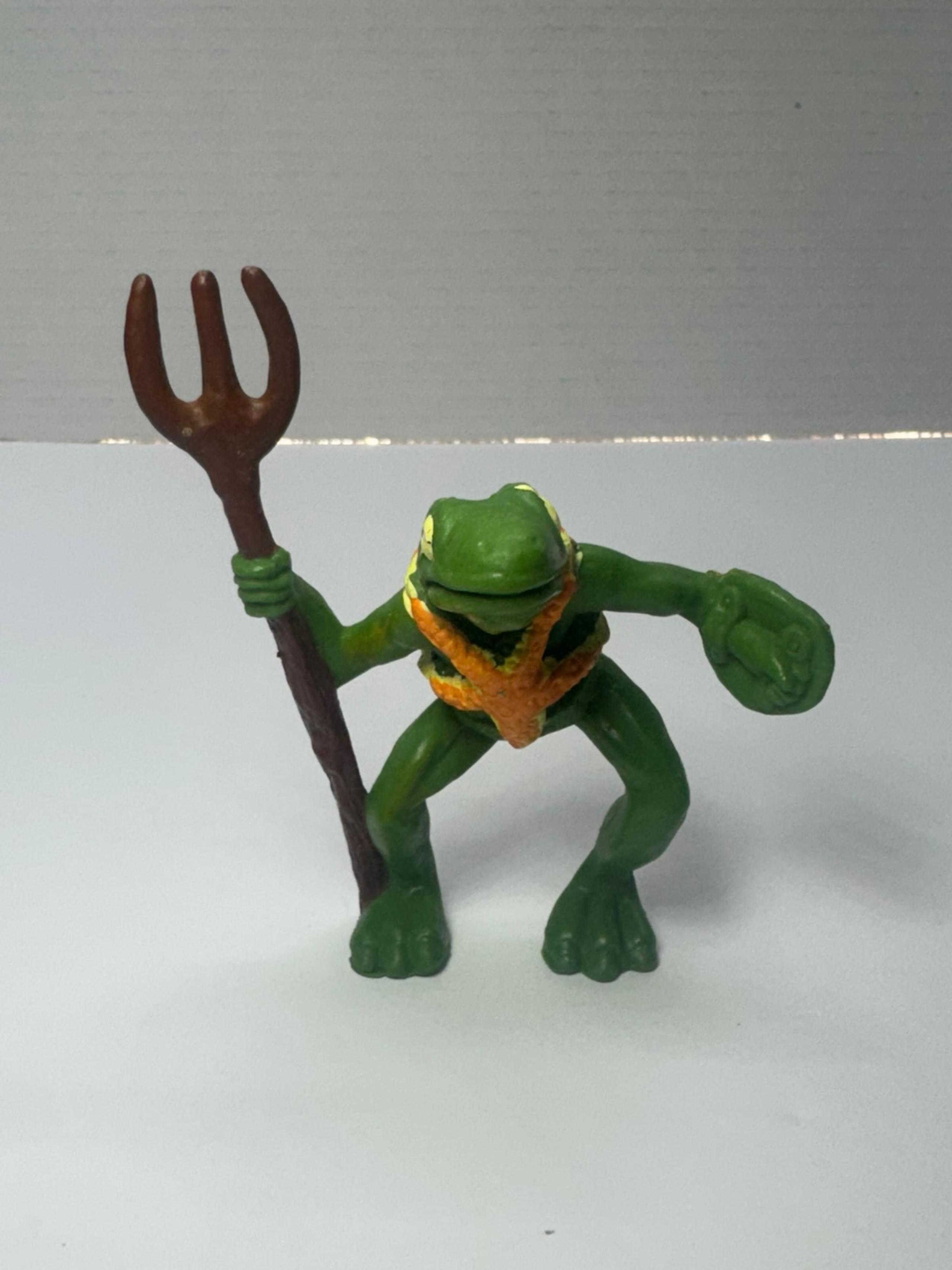 Vintage 1982 TSR Hobbies Dungeons & Dragons Bullywugs of the Bog Action Figure