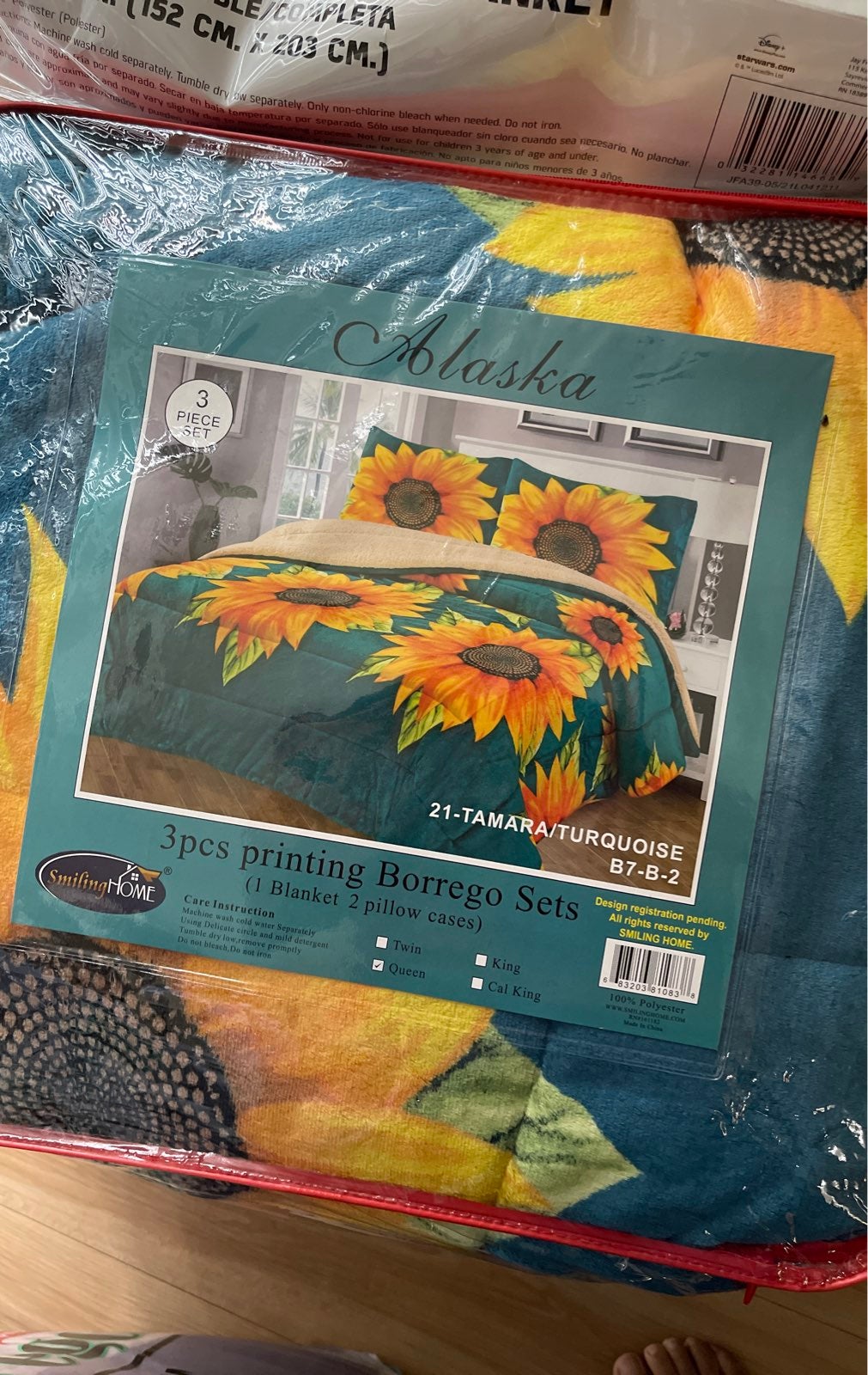 Blankets , quilts and twin blankets