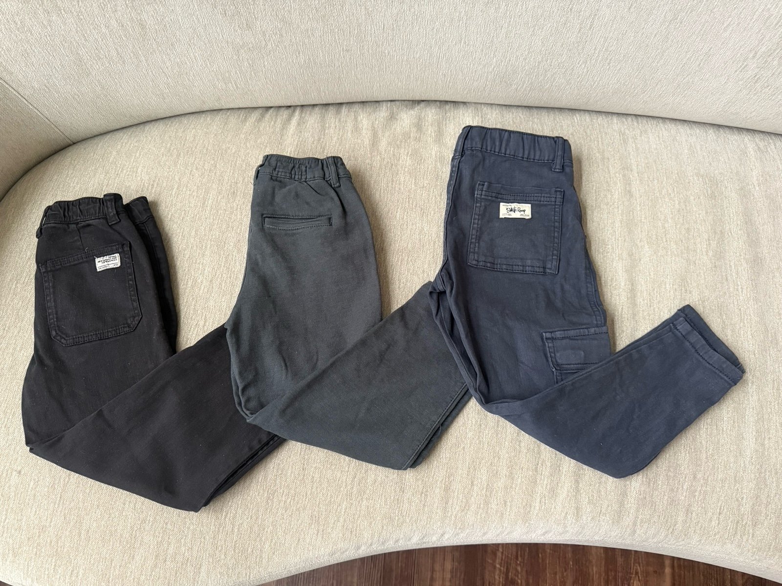 3 pairs of Zara 5-6yr pants