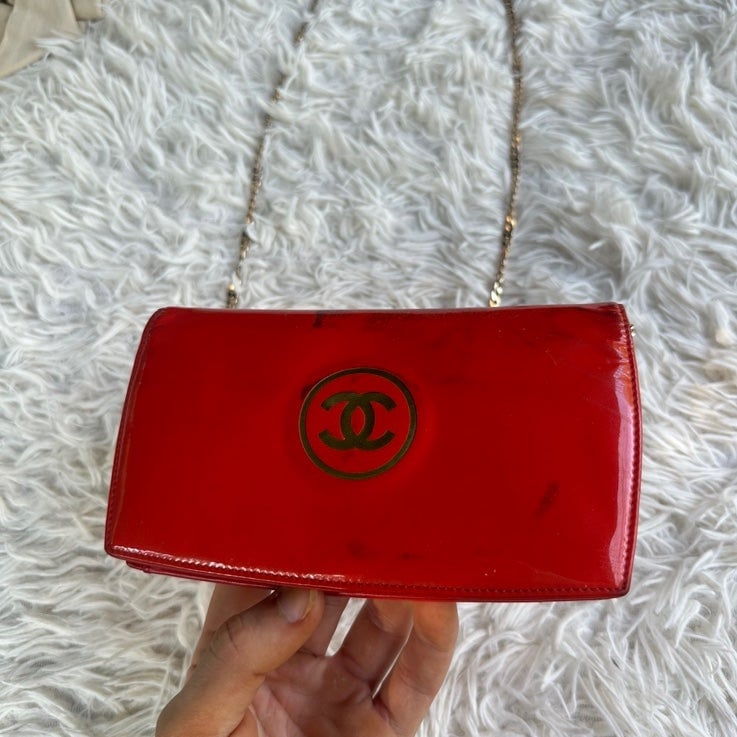 Chanel Wallet On Chain
