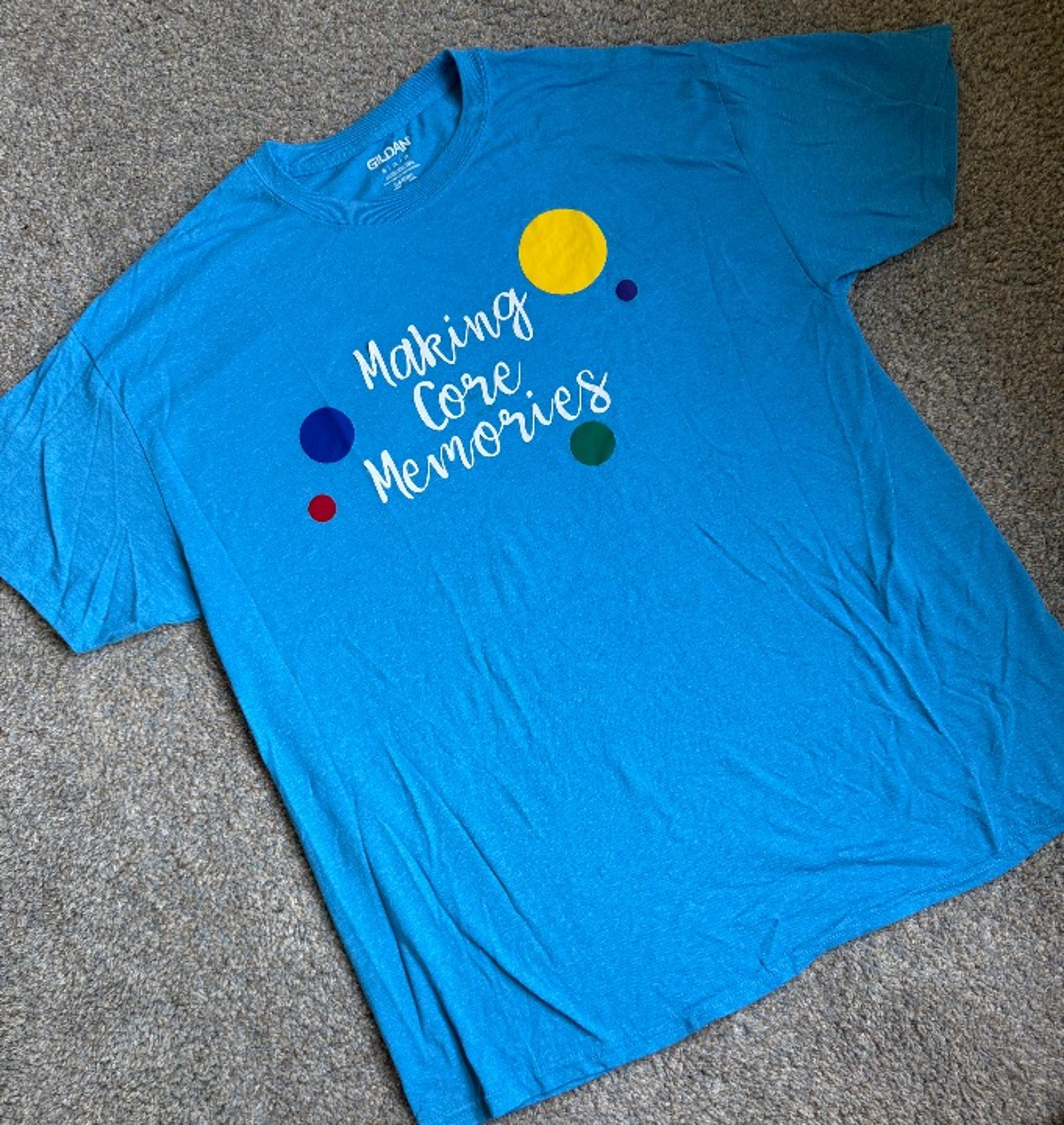Disney inside out core memories t-shirt size XL