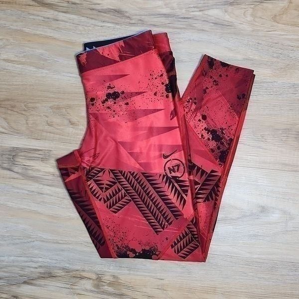 Nike N7 Red & Black Dri-Fit Athletic Pants Medium