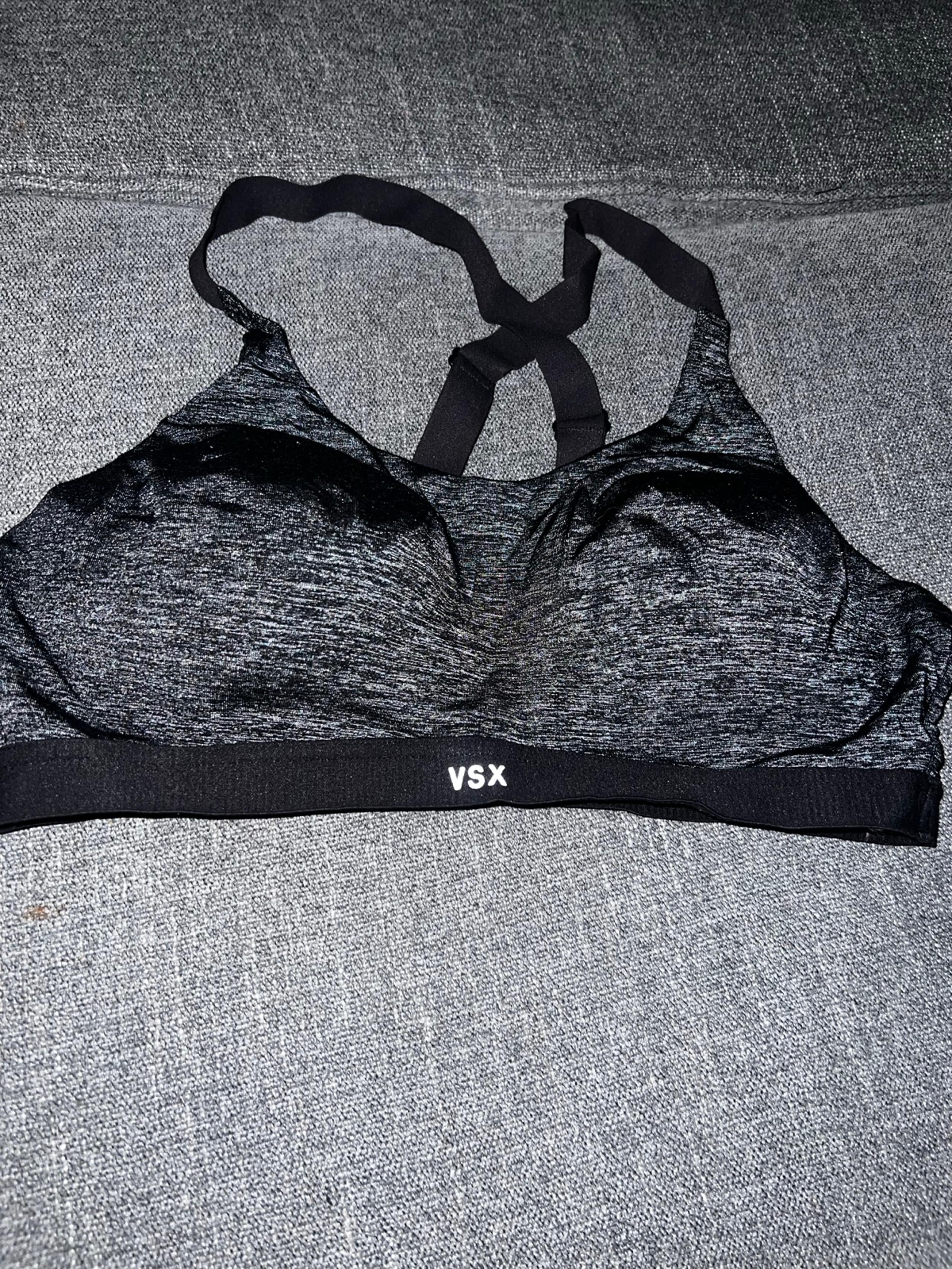 Victoria’s Secret Sports Bra Size 36B - Victoria's Secret