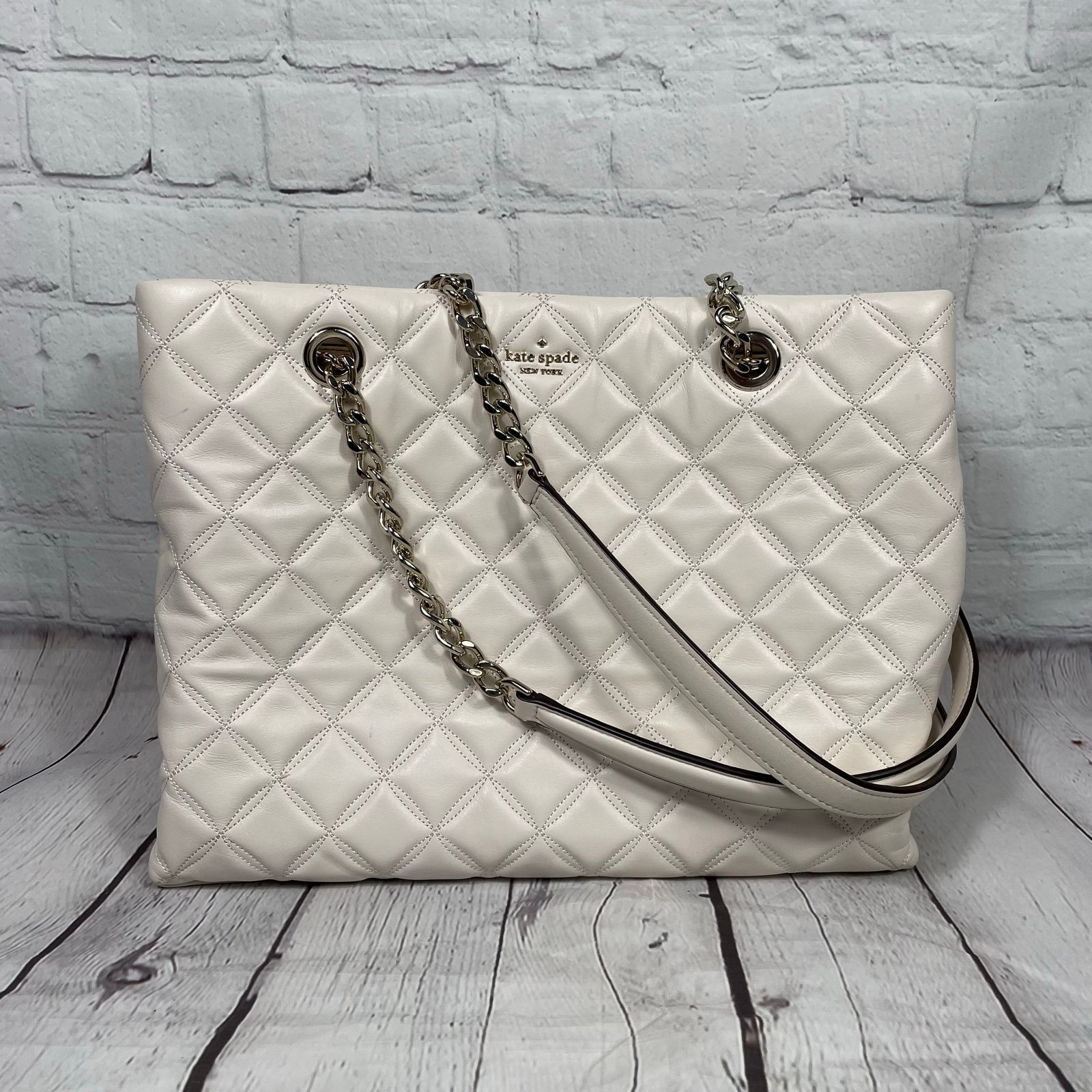 Kate Spade Quilted Leather Tote Cream With Leather And Gold Chain Handle Tote Bags