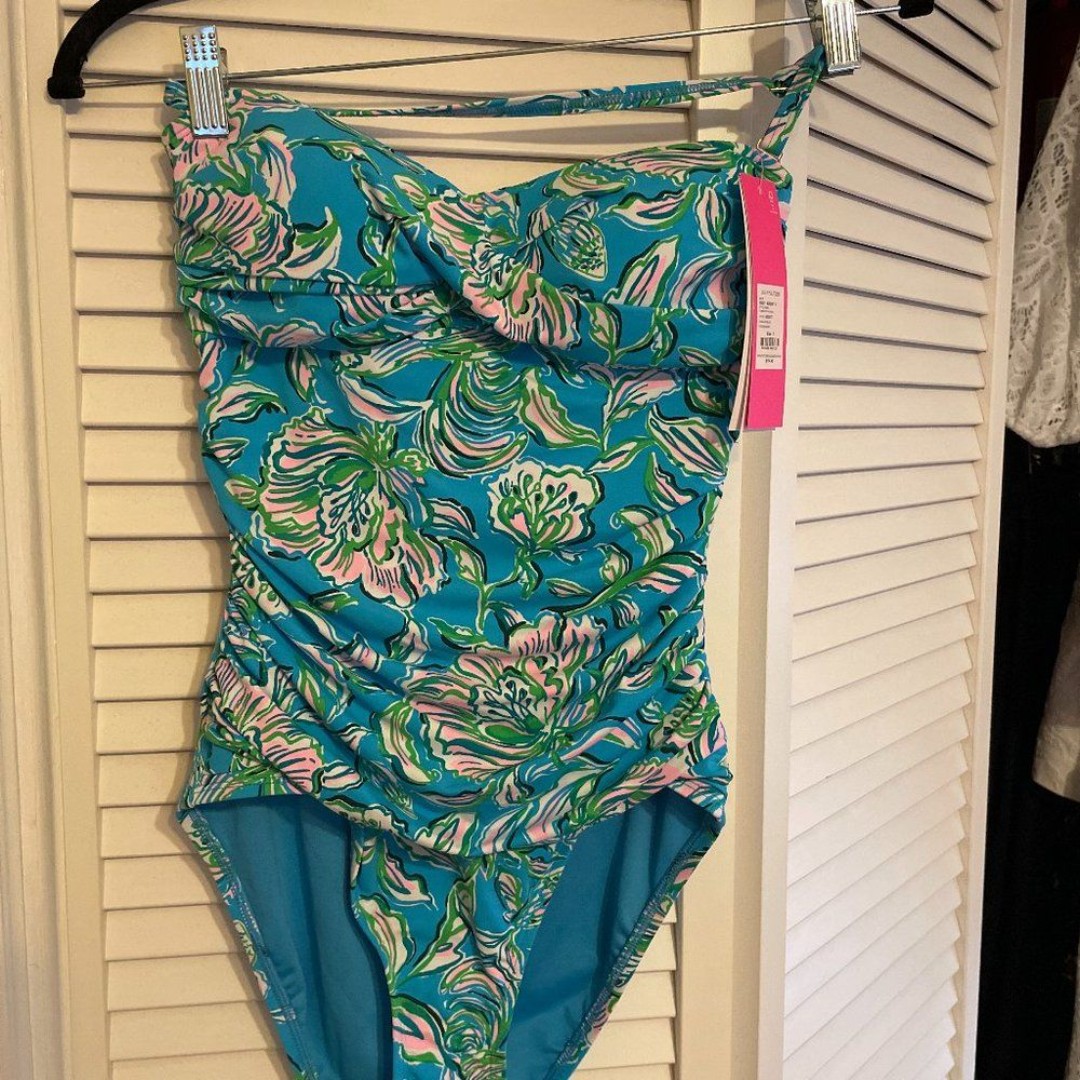 Size 2 NWT Lilly Pulitzer Flamenco One-Piece Swimsuit