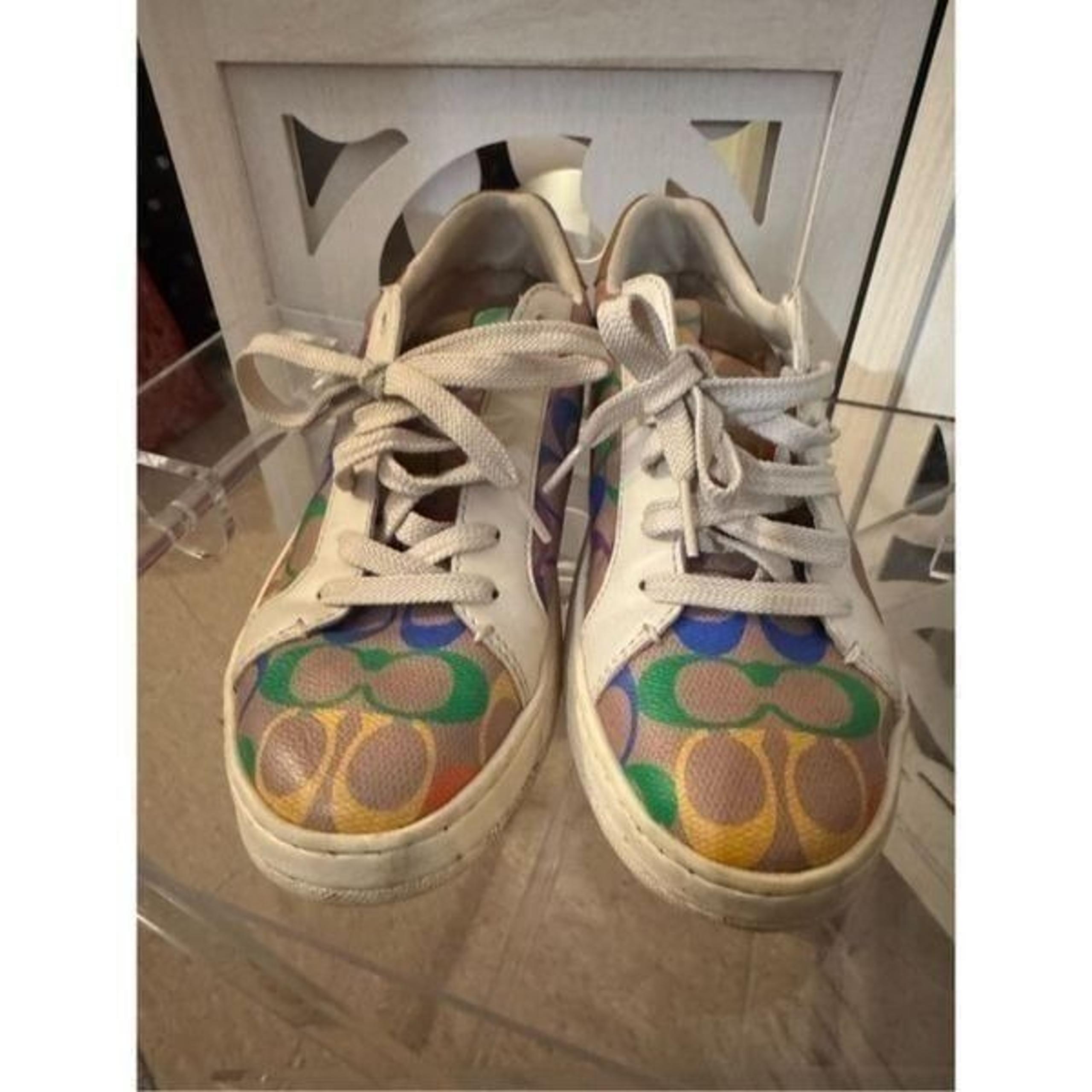 Coach pride signature rainbow Outline High Top Fashion Sneaker size 8b men’s