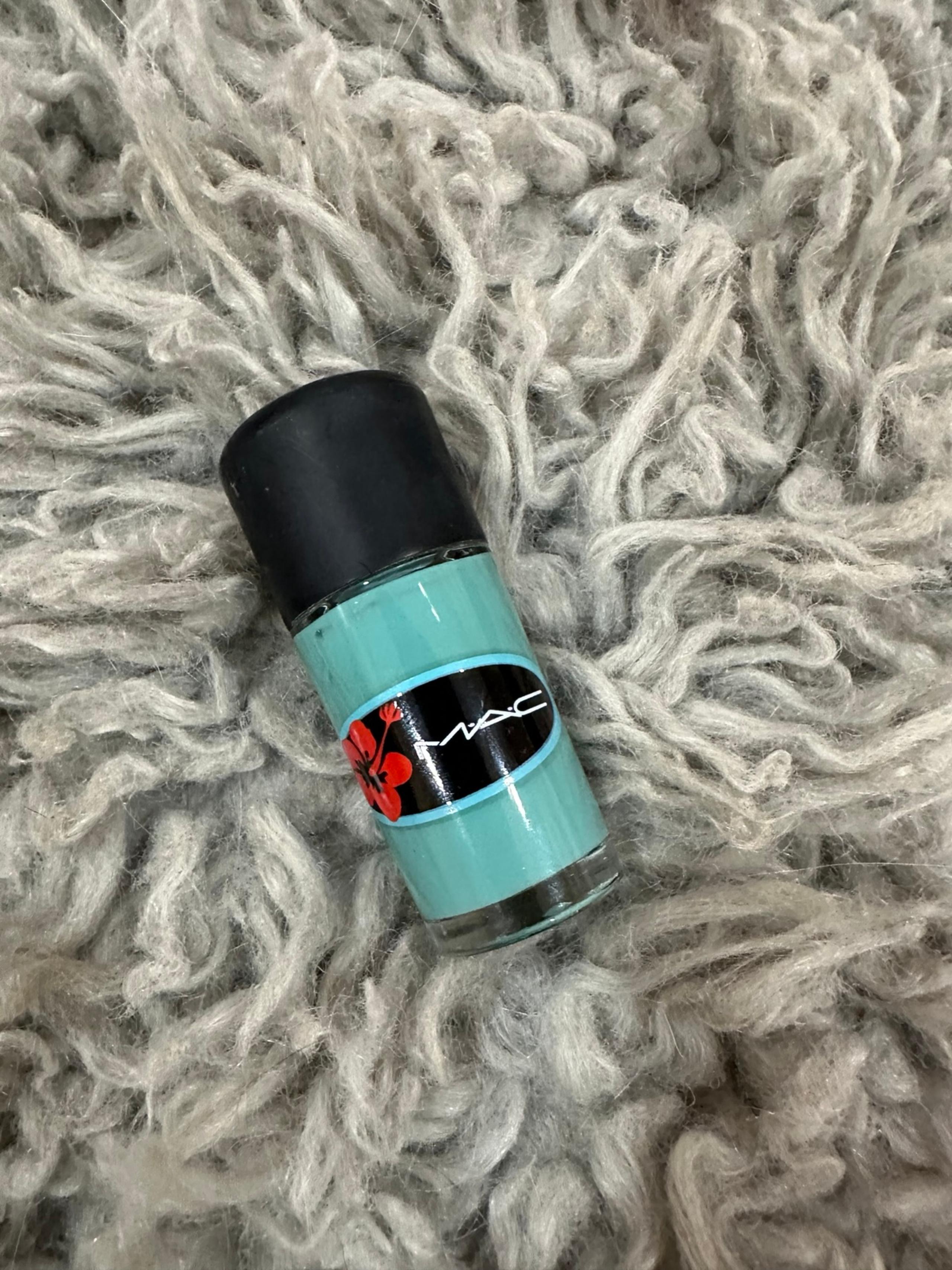 MAC Cosmetics Surf Baby Collection nail polish-Ocean Dip