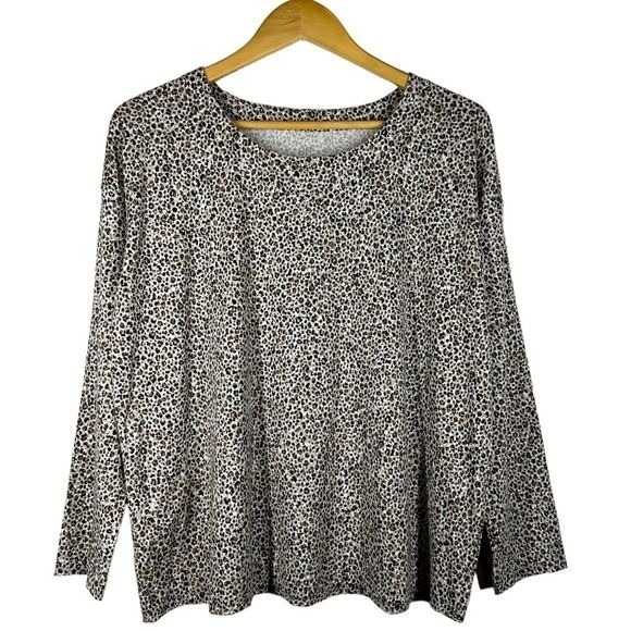 J. Jill Luxe Supima Animal Print Tee Sz L Petite Relaxed Boho Edgy Layering Top