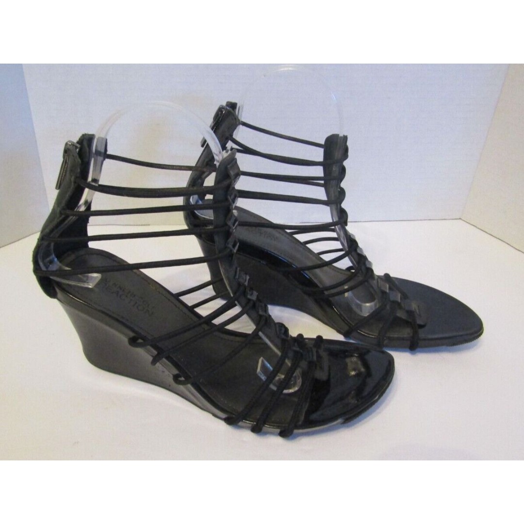 Kenneth Cole Reaction Sandals Black Patent Leather Strappy Wedge Shoes Womens 8