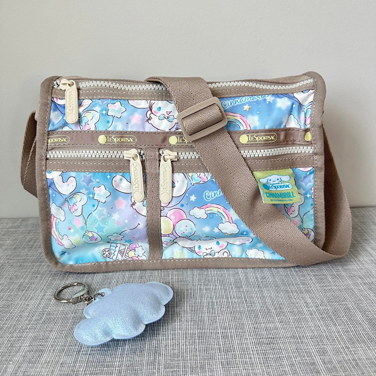 Lesportsac Cinnamoroll Medium Everyday Bag NWT