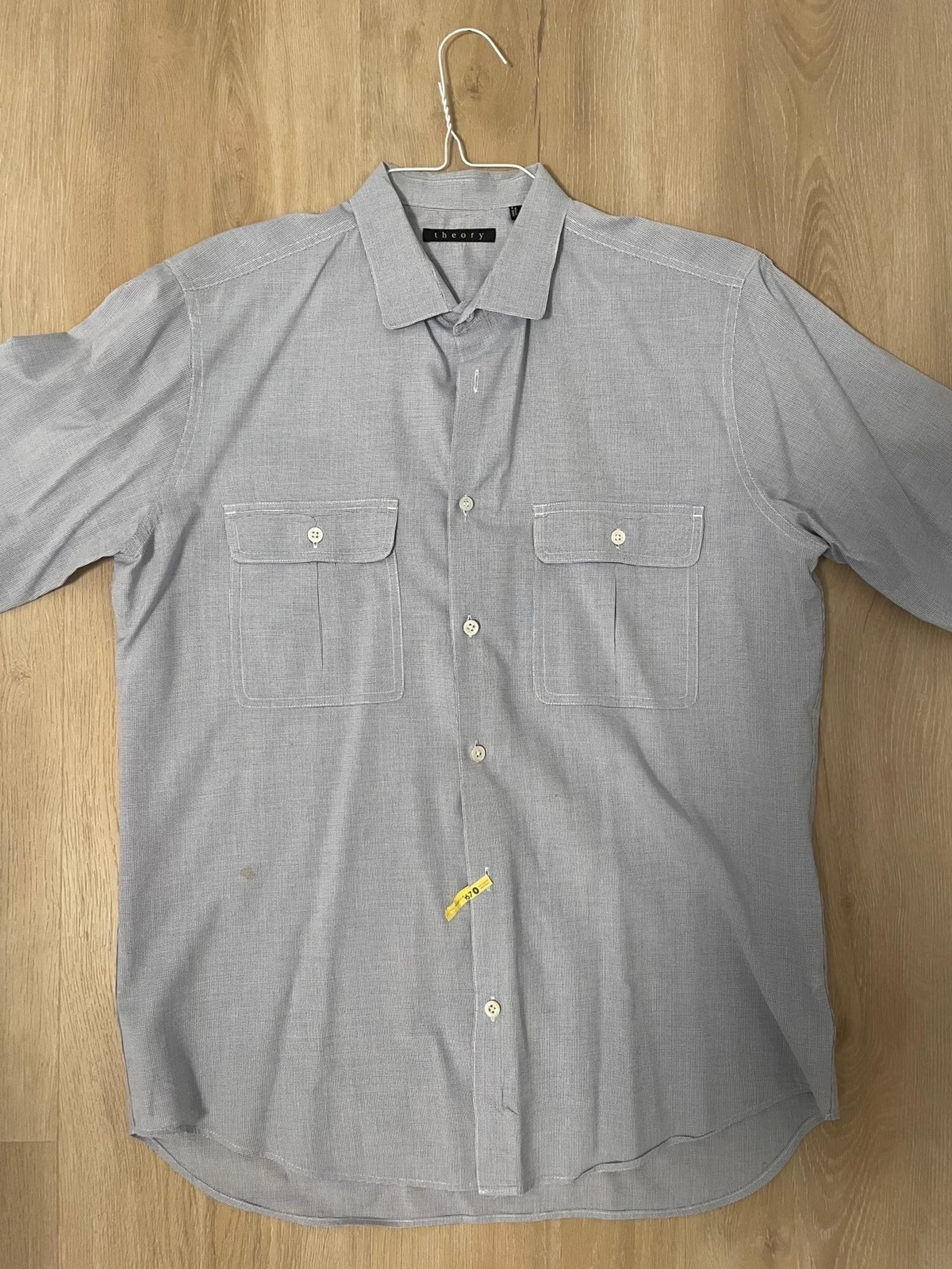 Men’s Theory Button Up Long Sleeve Dress Shirt Size Medium