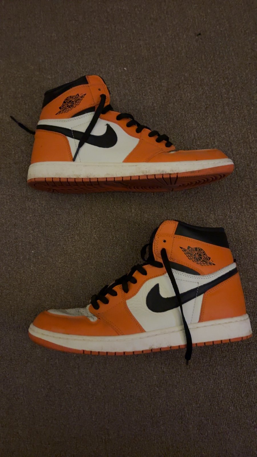 Size 12 used 2016 shattered backboard’s w/o box.