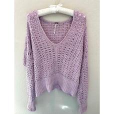 FREE PEOPLE | Best Of You V-Neck Slouchy Sweater in Lavender Purple | Medium