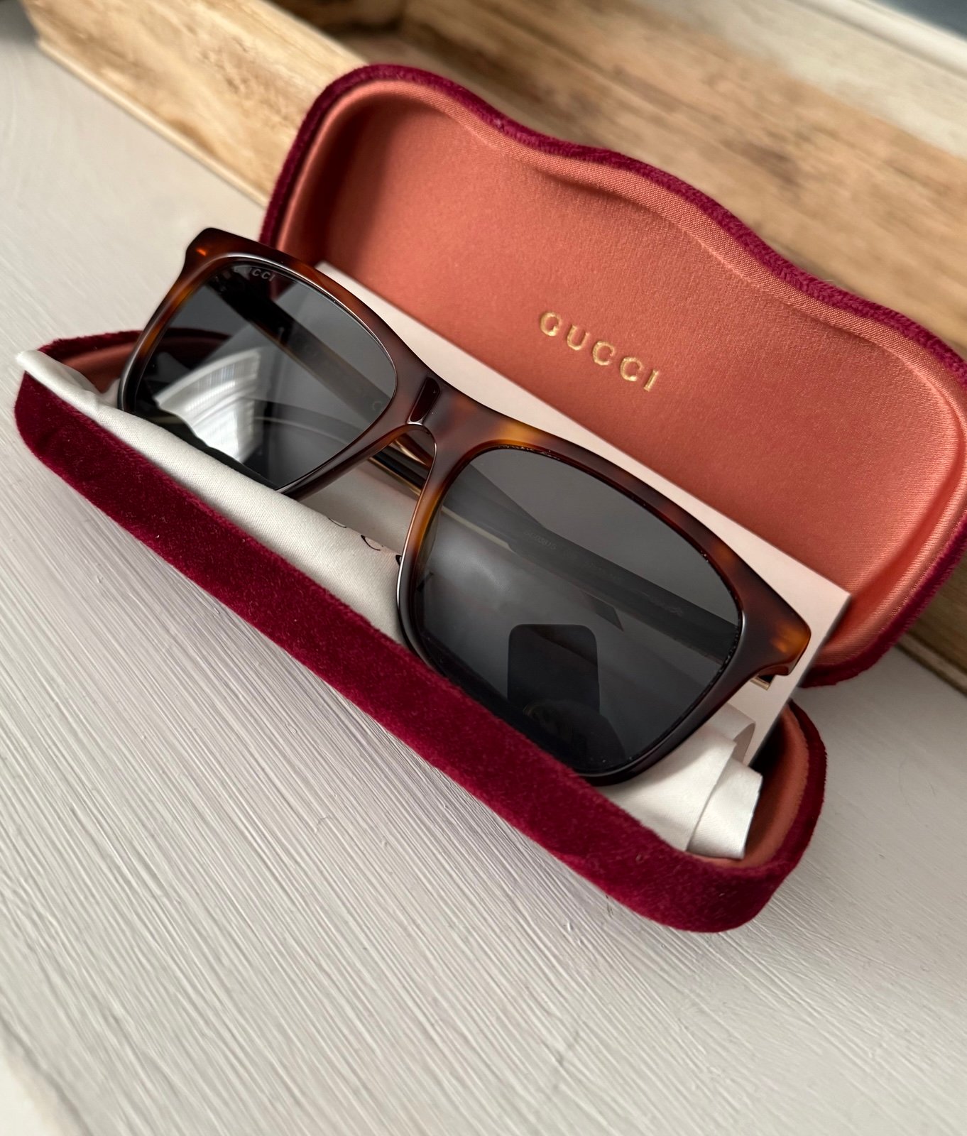 Gucci Sunglasses GG0381SN