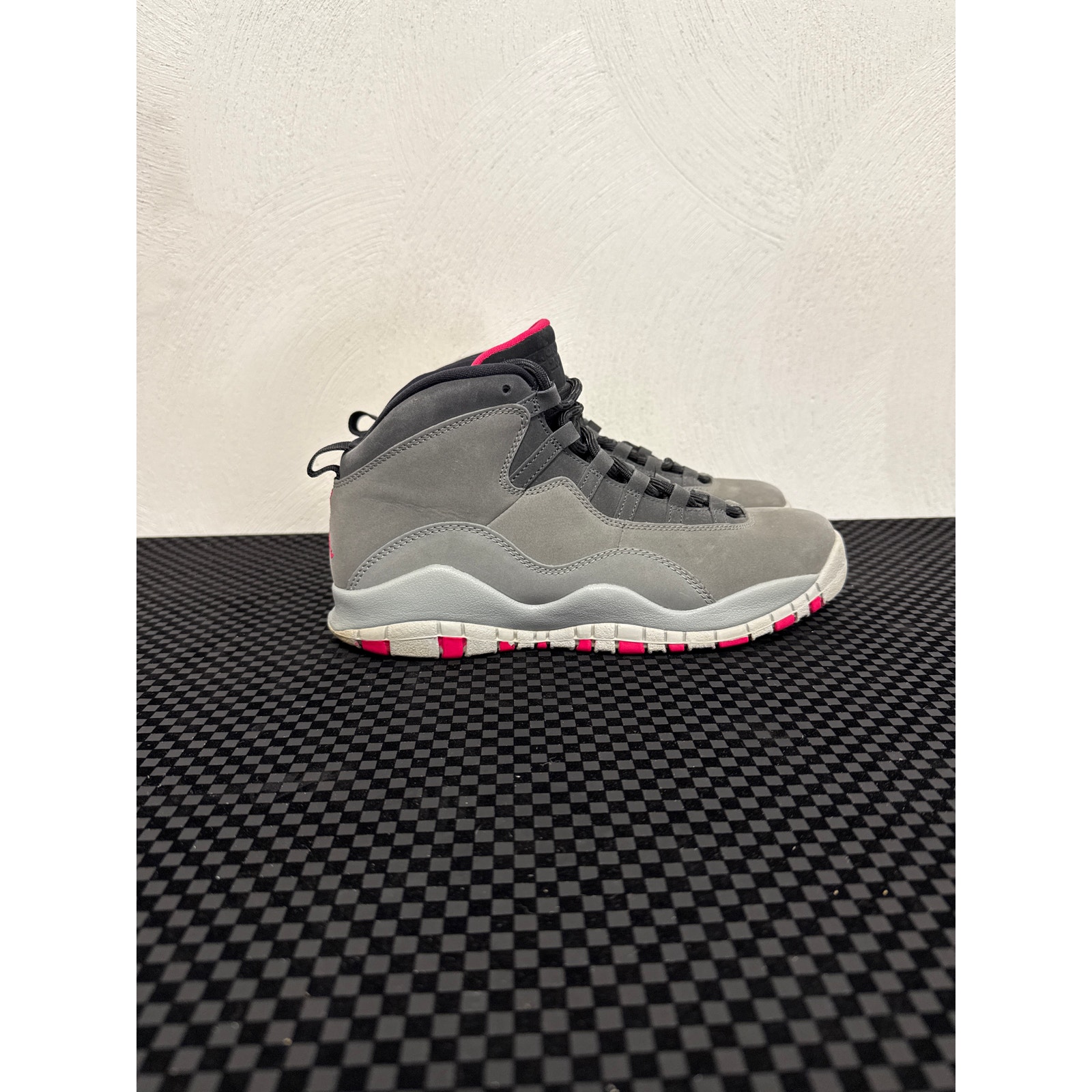 Nike Jordan 10 Retro (GS), Pink Rush, Size 6.5Y or 8 Women’s