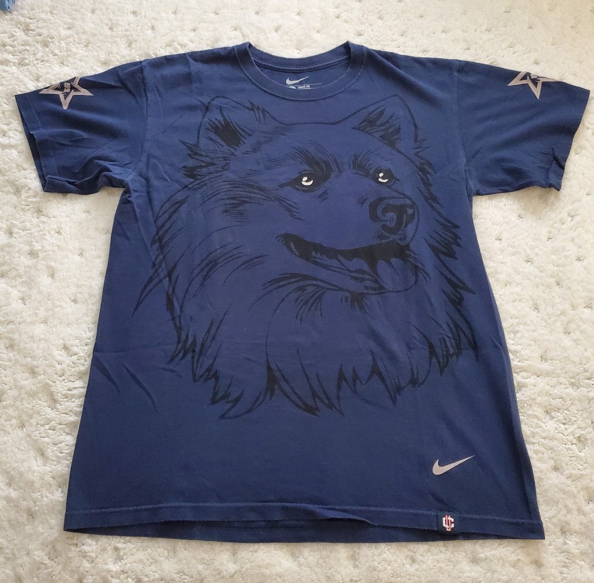 Vintage UCONN Huskies College Basketball Championships Shirt (Size S)