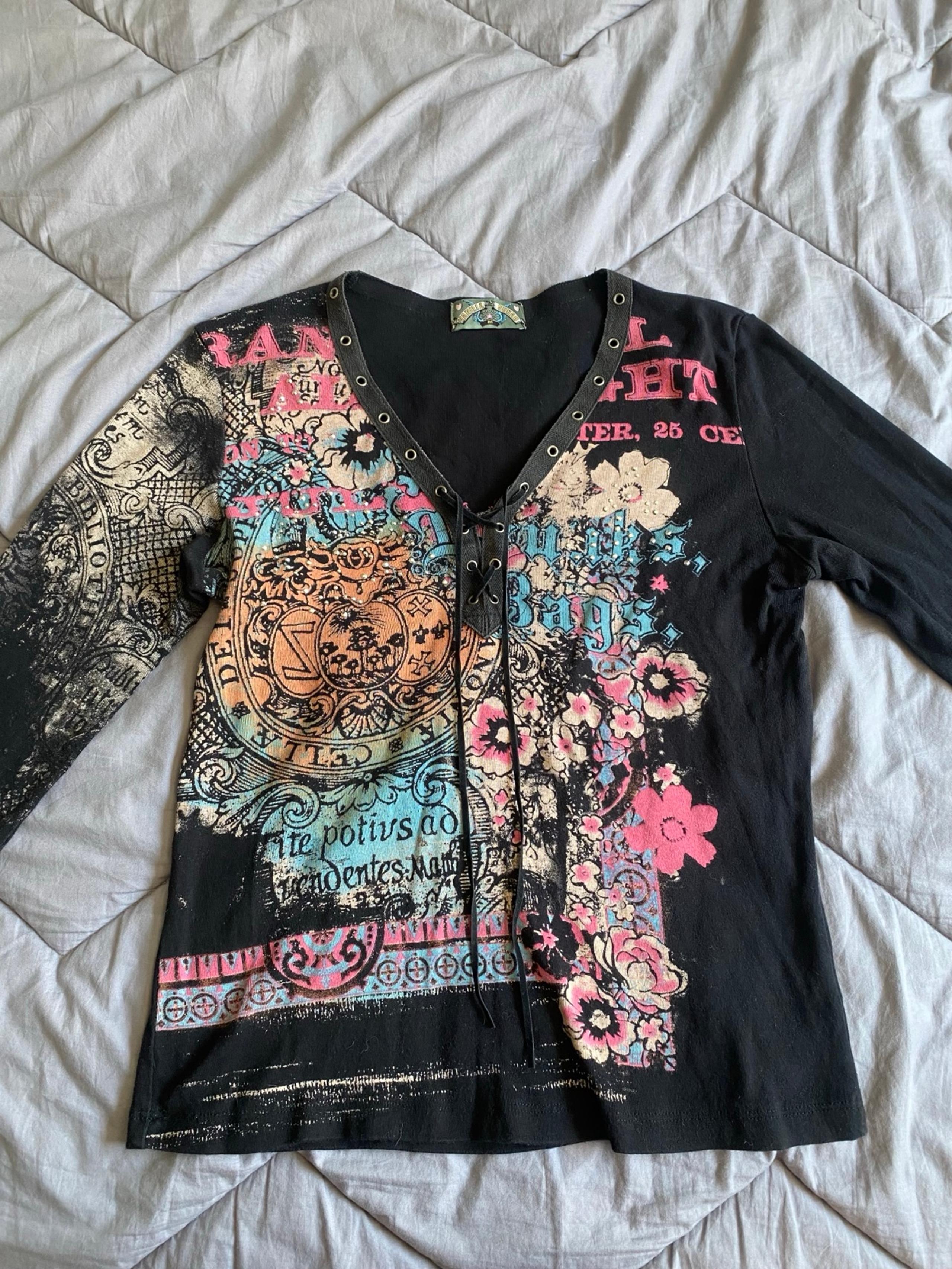 Y2K inspired top vanilla sugar