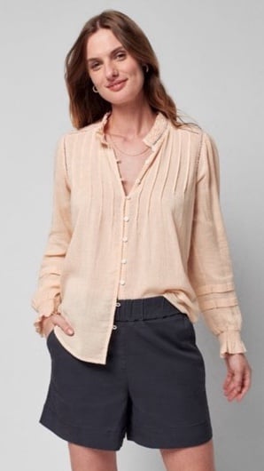 NWT Faherty Willa Top in Vanilla Cream