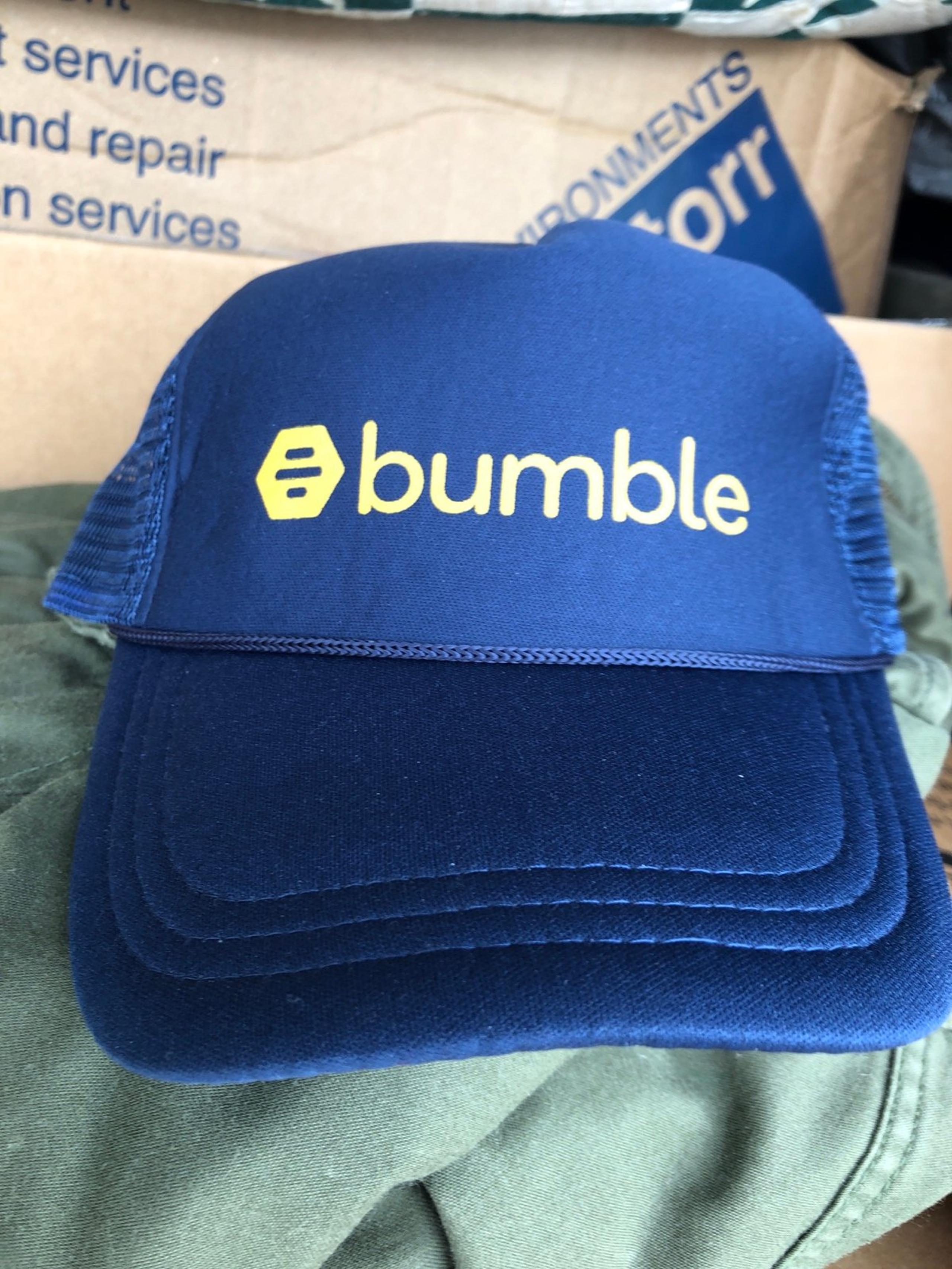 Bumble mesh snap back trucker hat