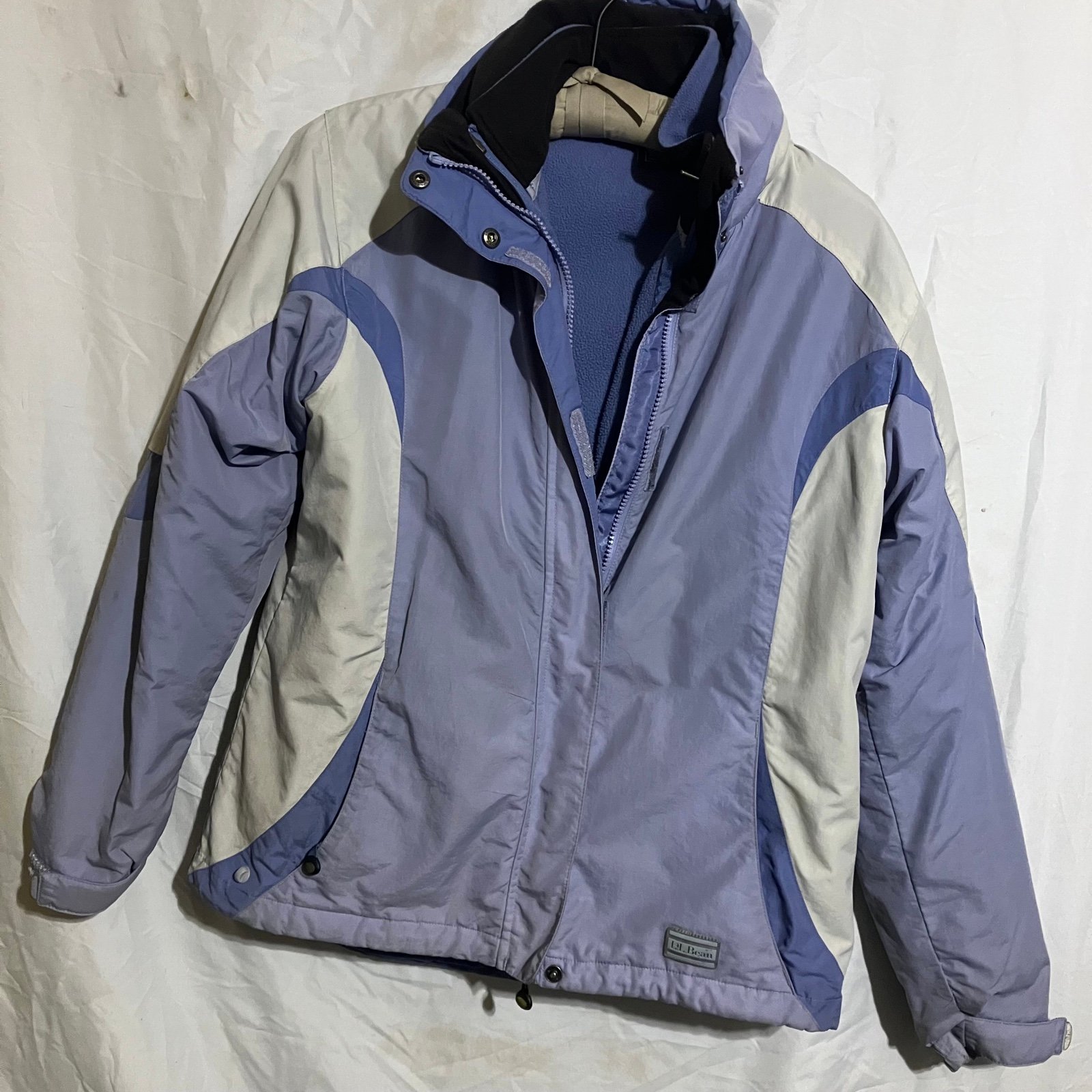 LL Bean 2 in 1 100% Nylon insulated winter coat size Small