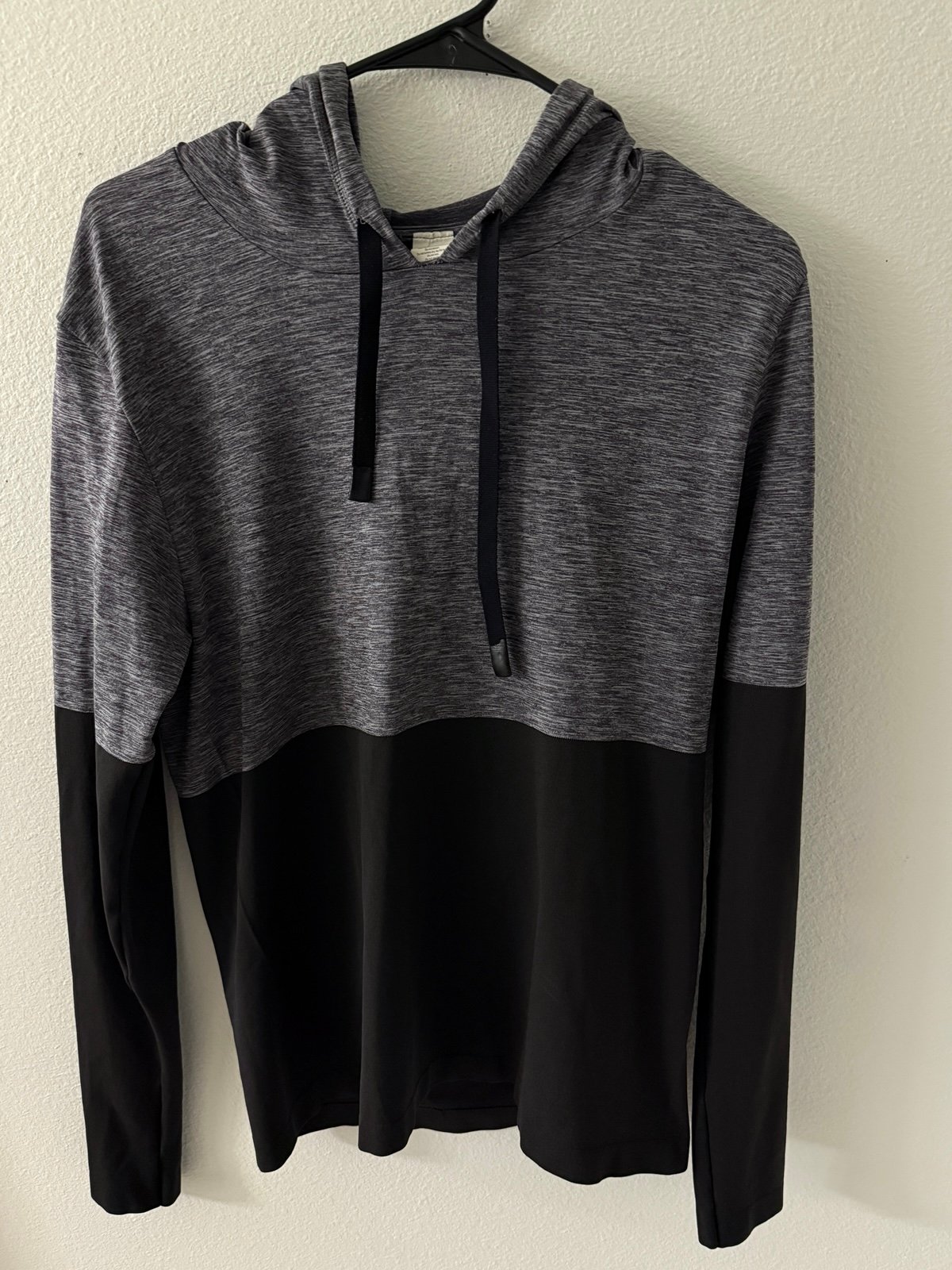 Alo Yoga Women’s Lightweight Hoodie Small