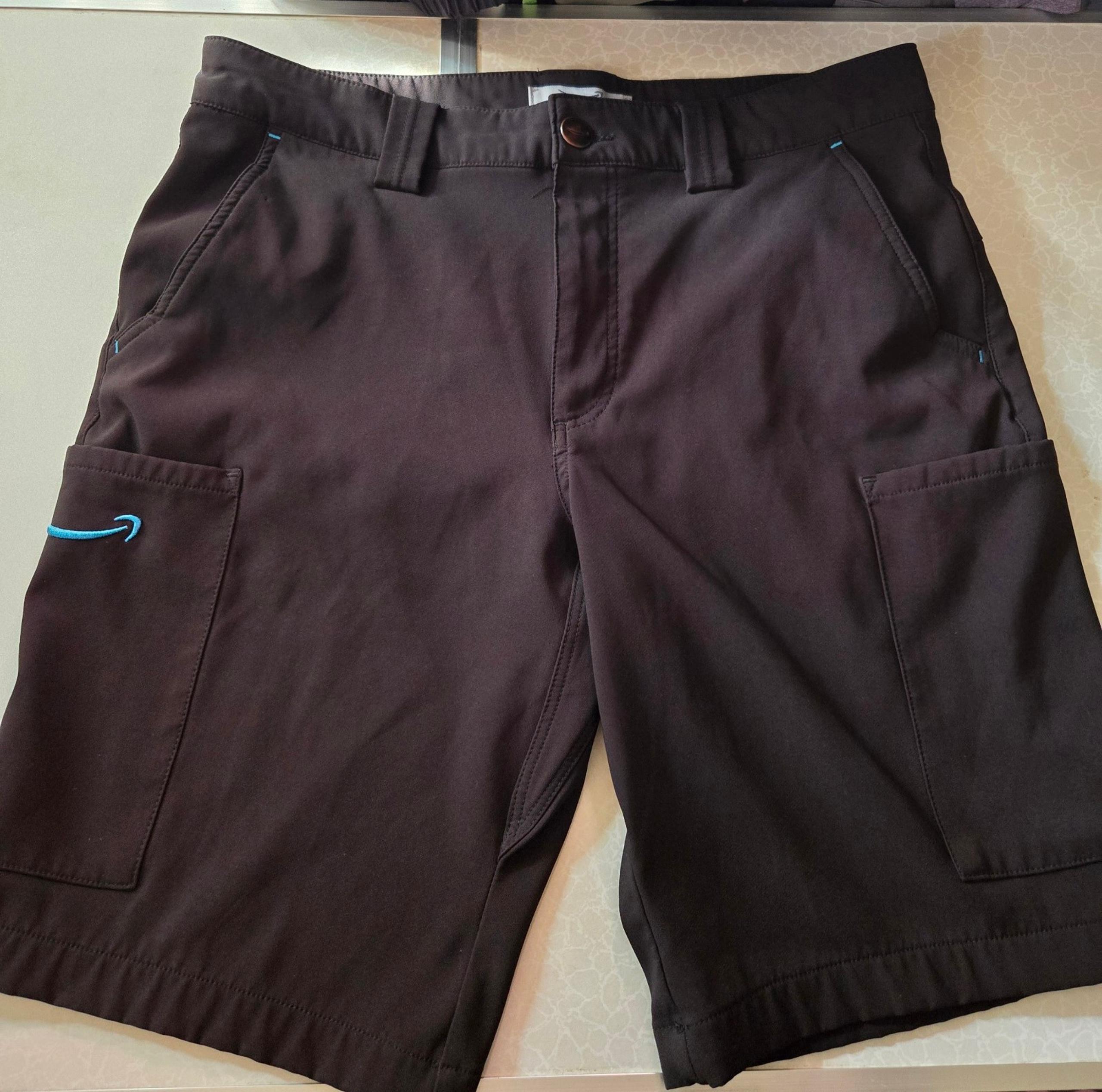 Men's Amazon Prime Work Shorts Size Medium Black Color