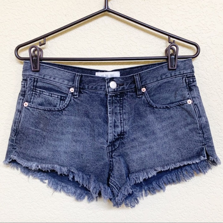 FREE PEOPLE HIGH RISE DENIM SHORTS