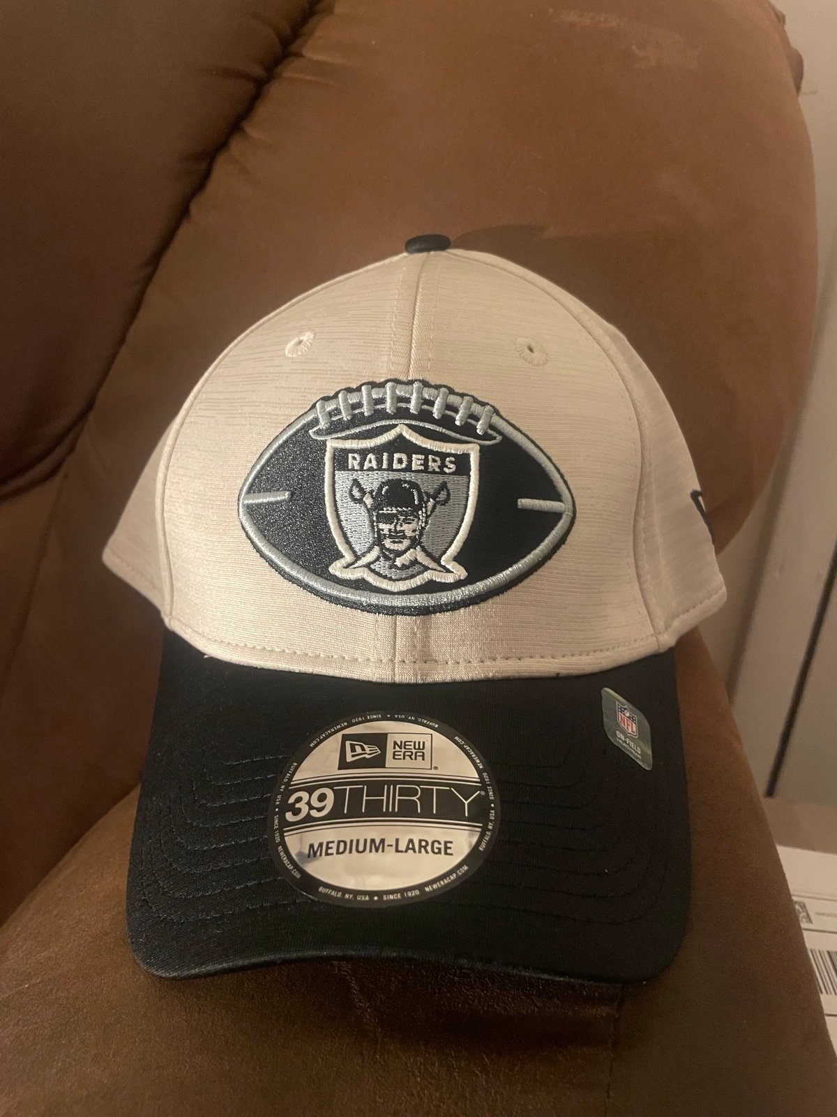 Las Vegas Raiders New Era NFL sideline flexfit hat ML