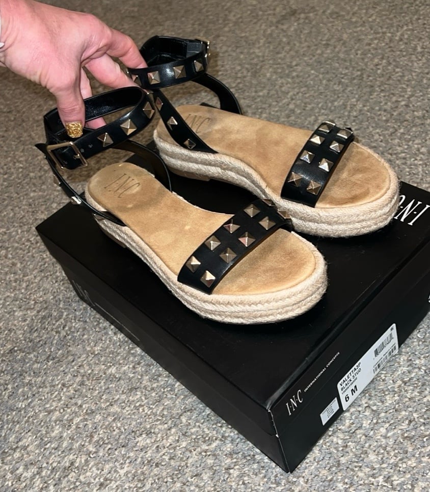 INC Sandals. 6