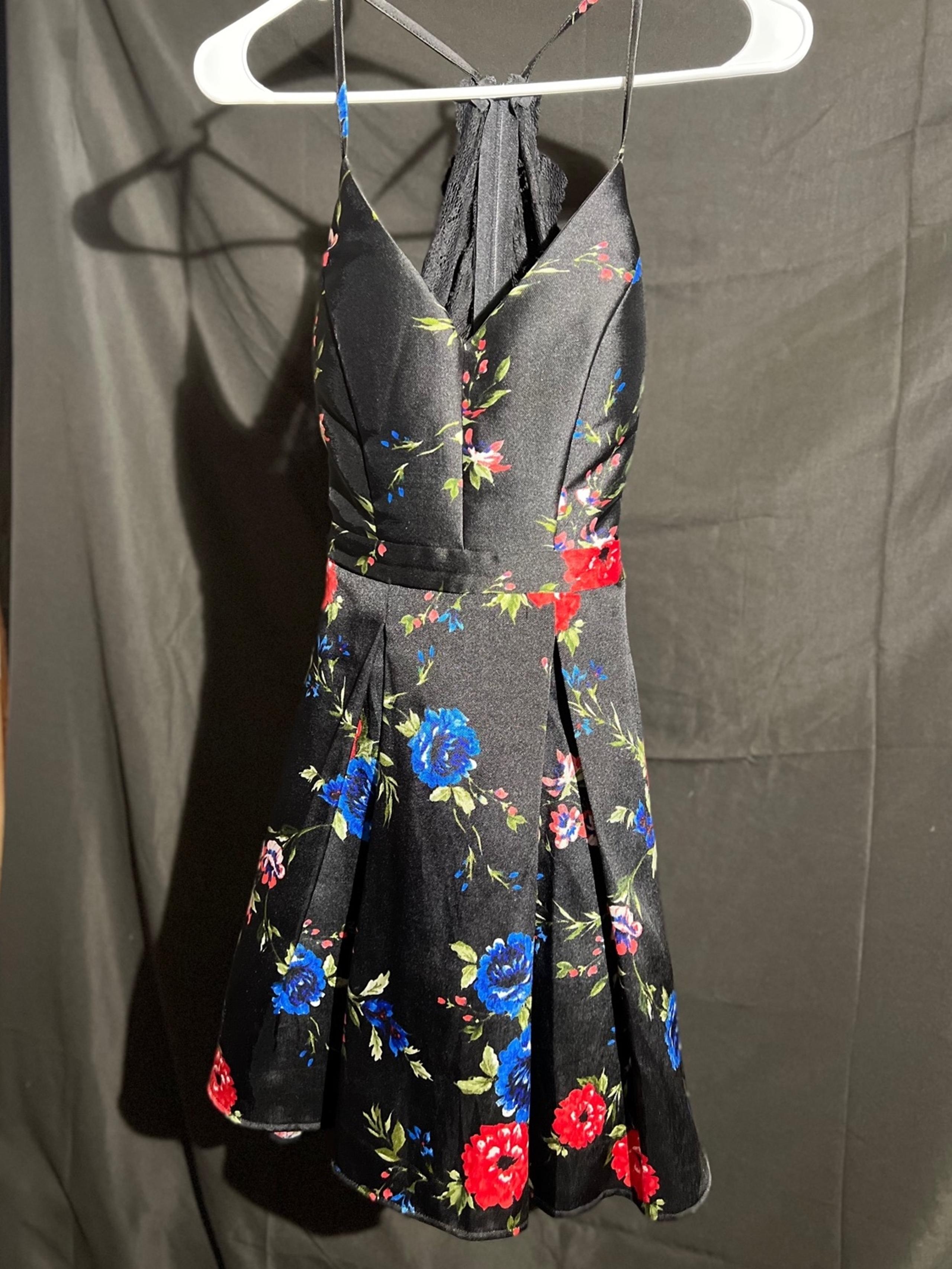 Juniors' B. Smart Floral Spaghetti Strap Lace Back Dress Size 0