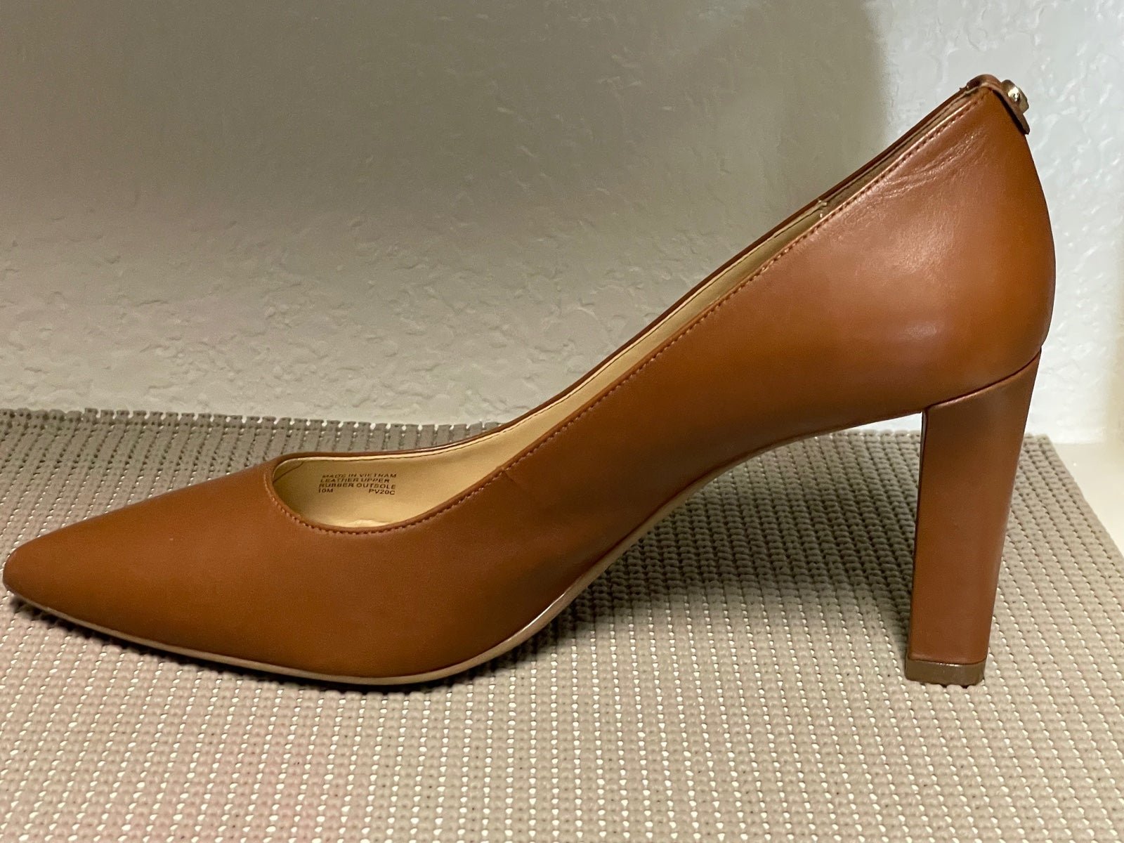 MICHAEL Michael Kors Abbi Leather Flex Pumps