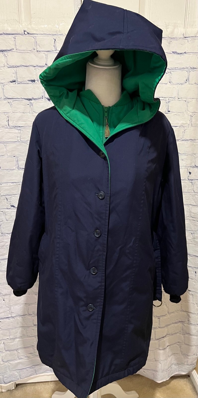 London Fog Weatherwear of Distinction Womens Winter Coat Lined Navy 8 Regular
