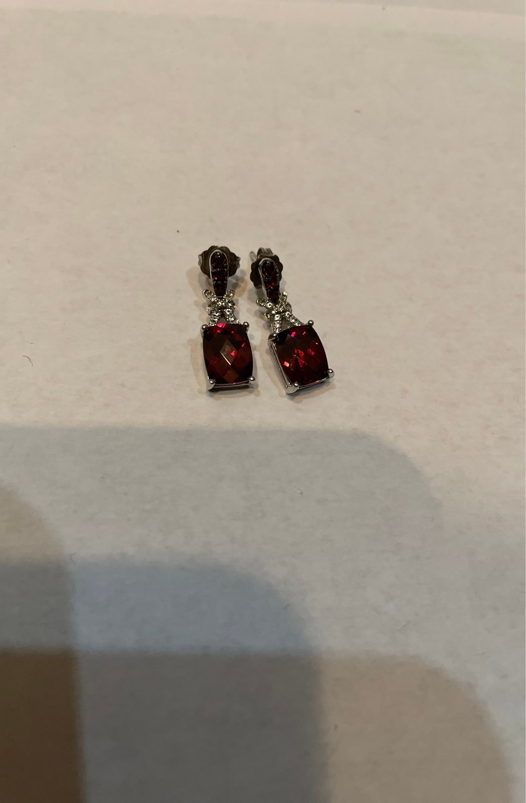Earrings with Garnet Stone
