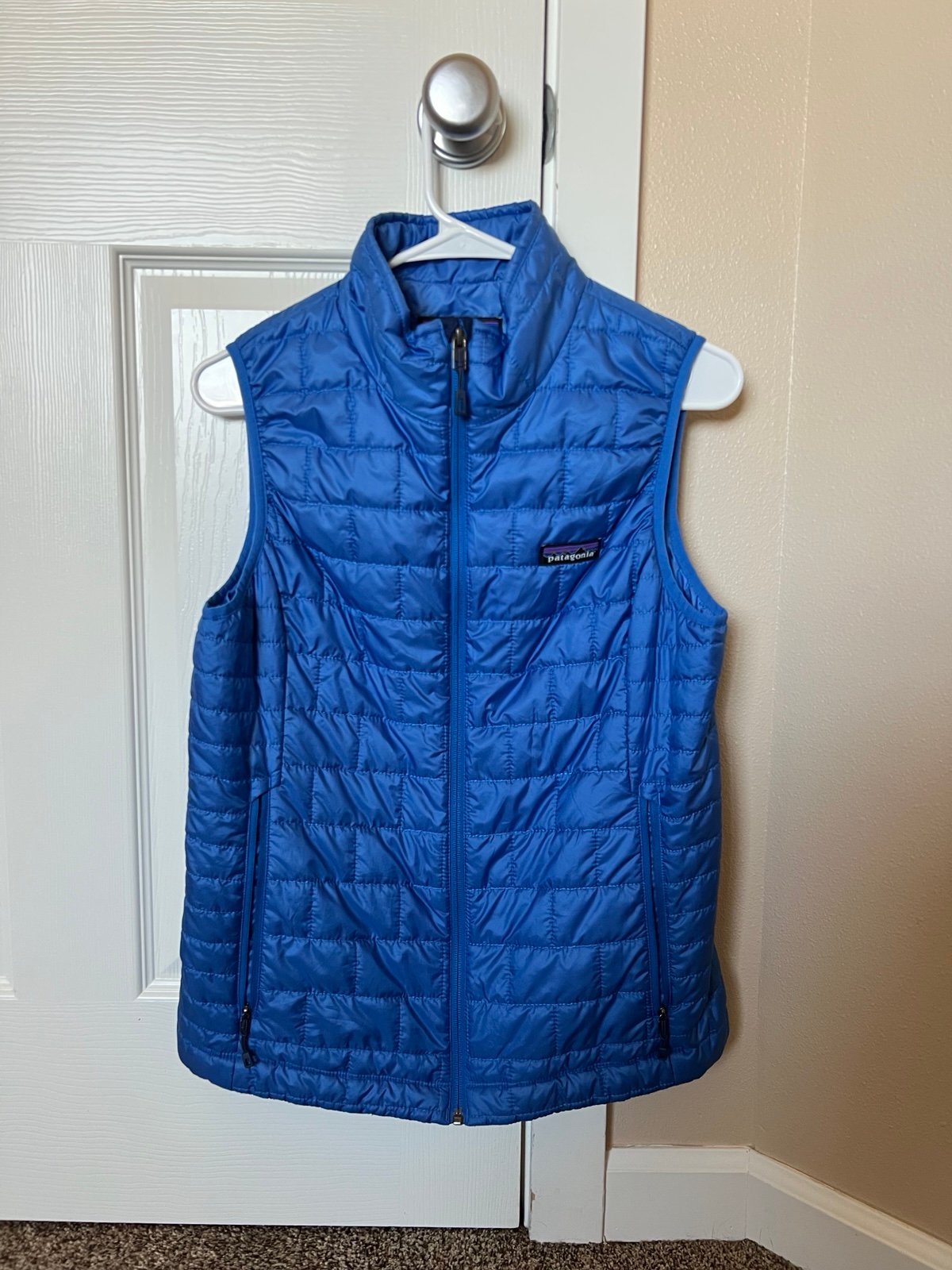 Women’s size medium nano puff Patagonia vest