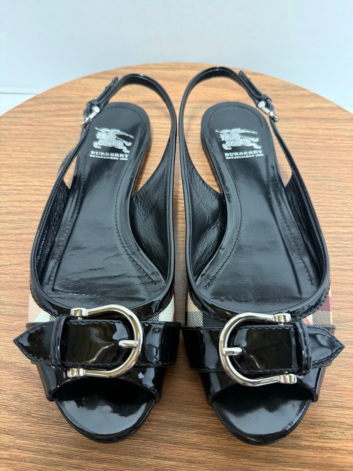 Burberry Novacheck Plaid Canvas Patent Leather Slingback