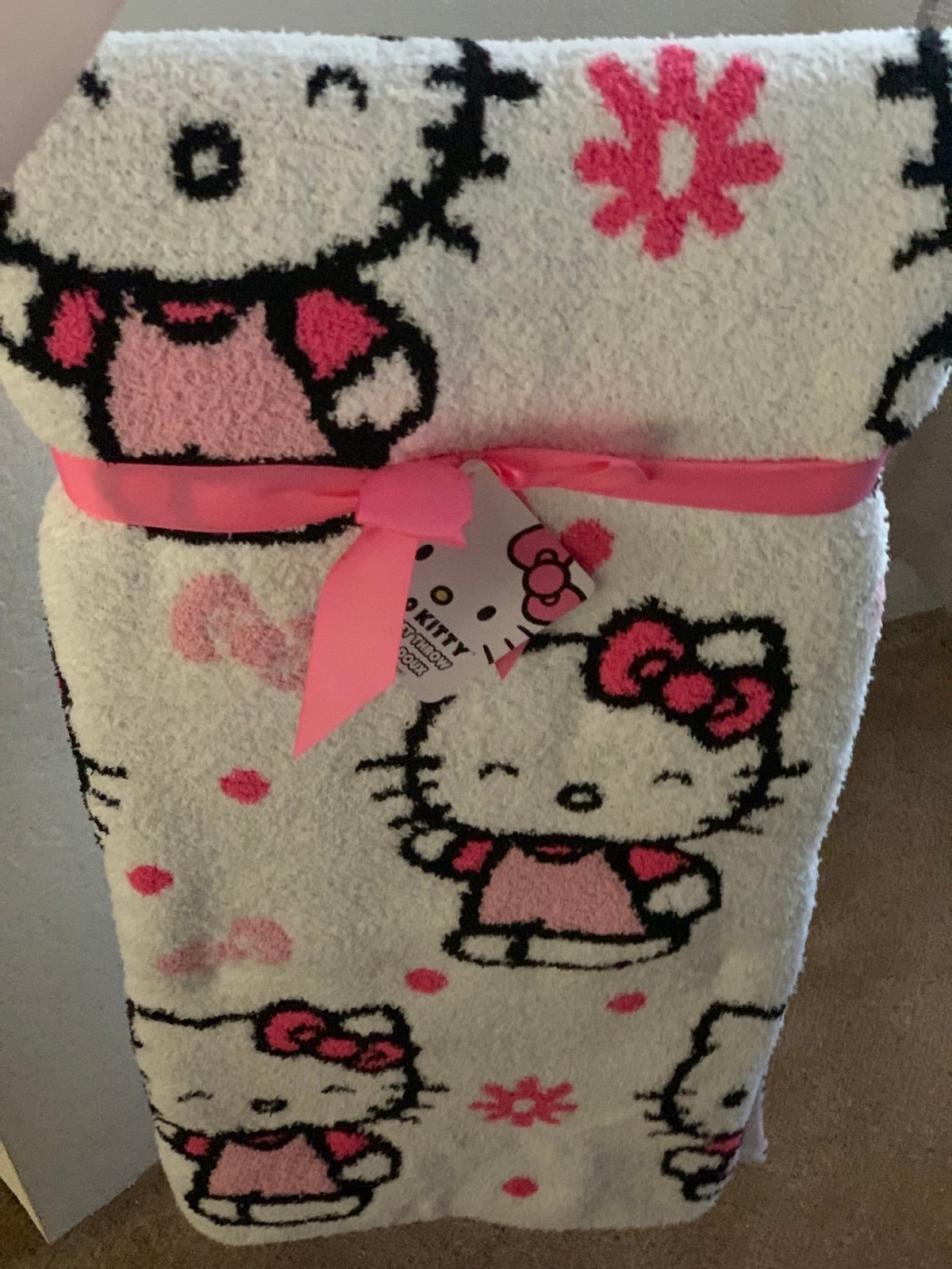 New Hello Kitty blanket
