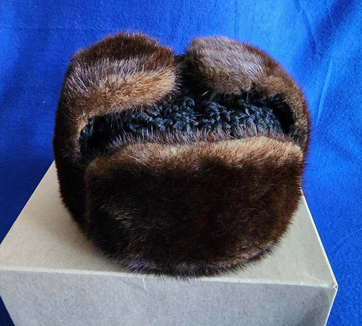 Mink winter hat (unisex) Size 22 inch