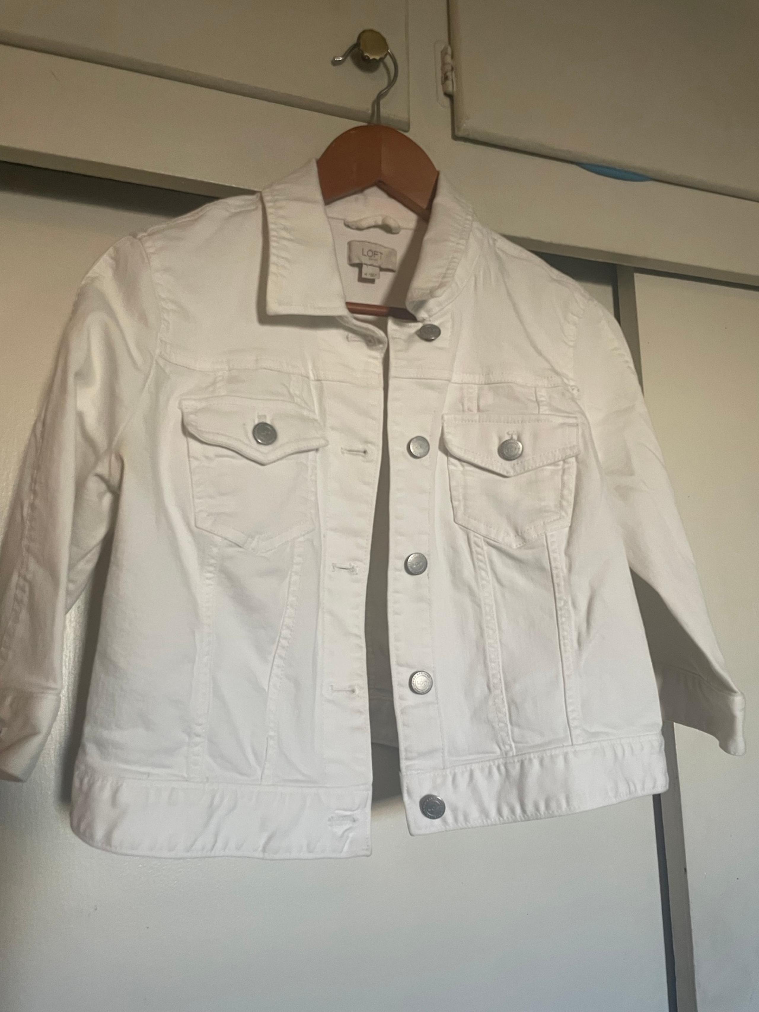 women’s jean jacket - LOFT