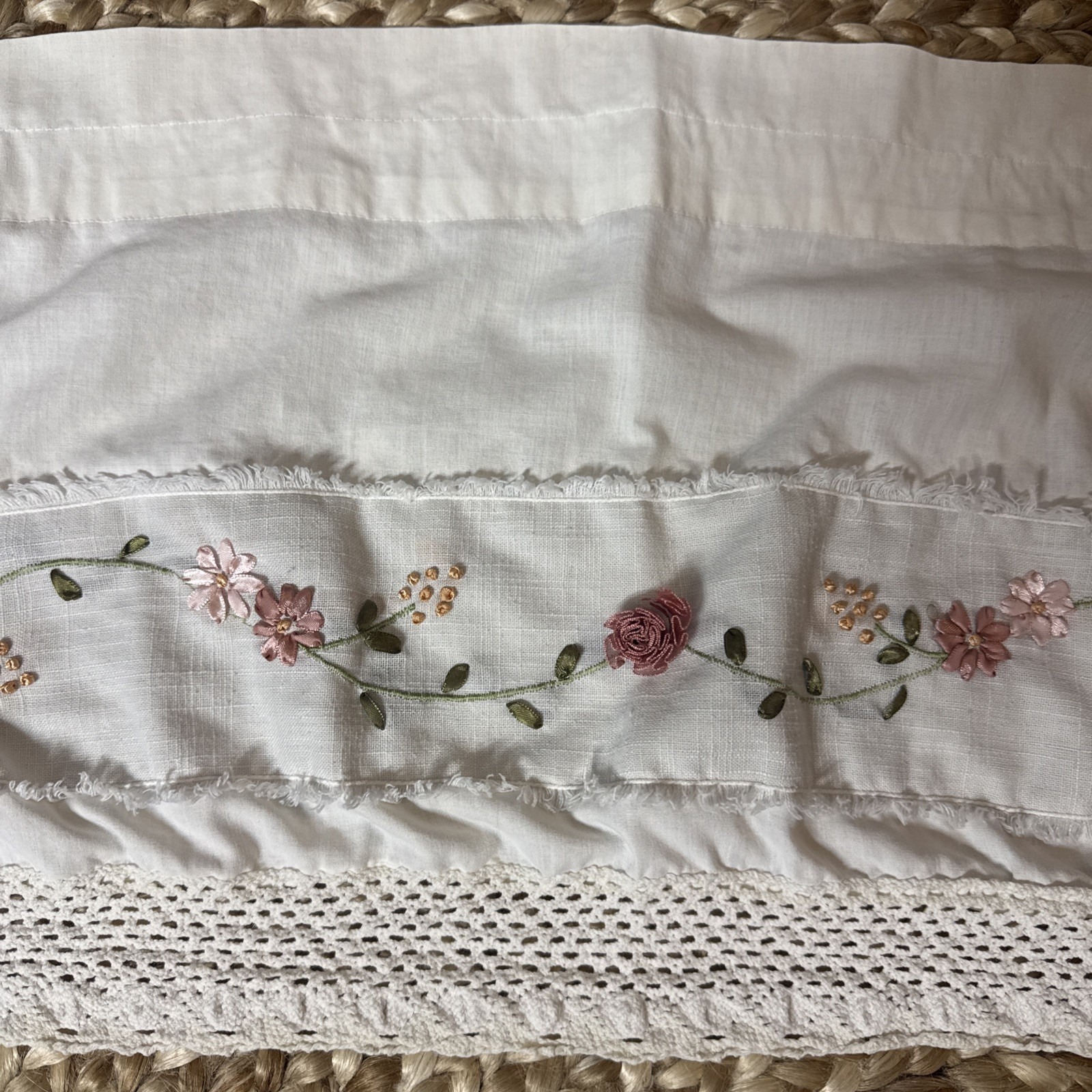 Vintage Traditional Handmade Floral Embroidered Window Valance 55X13 inches