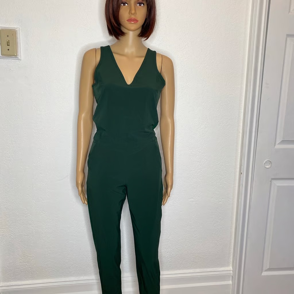 ATHLETA Brooklyn Jumpsuit Women’s Size 2P Petite Green NWOT