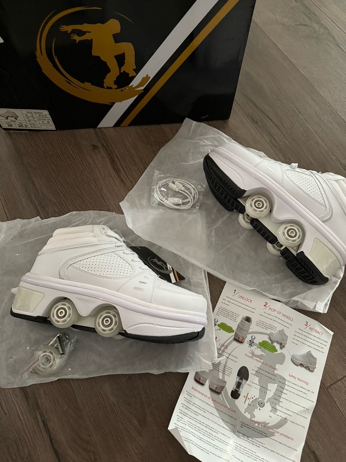 Four-Wheel 2-in-1 Roller Skate Shoes Unisex Skates Detachable
