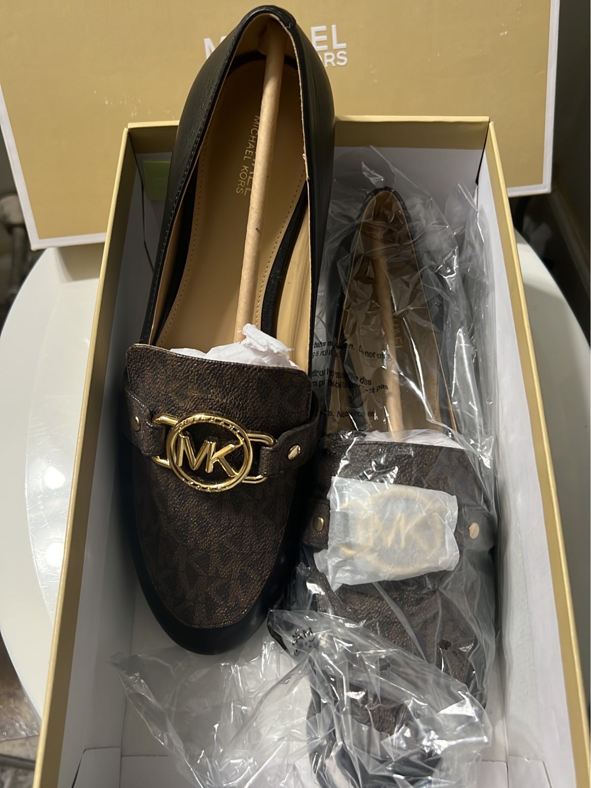 michale kors flats