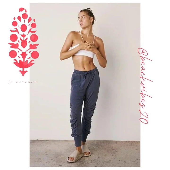 FP MOVEMENT BY FREE PEOPLE Hot Shot Shirred Pants XS NWOT FP-159