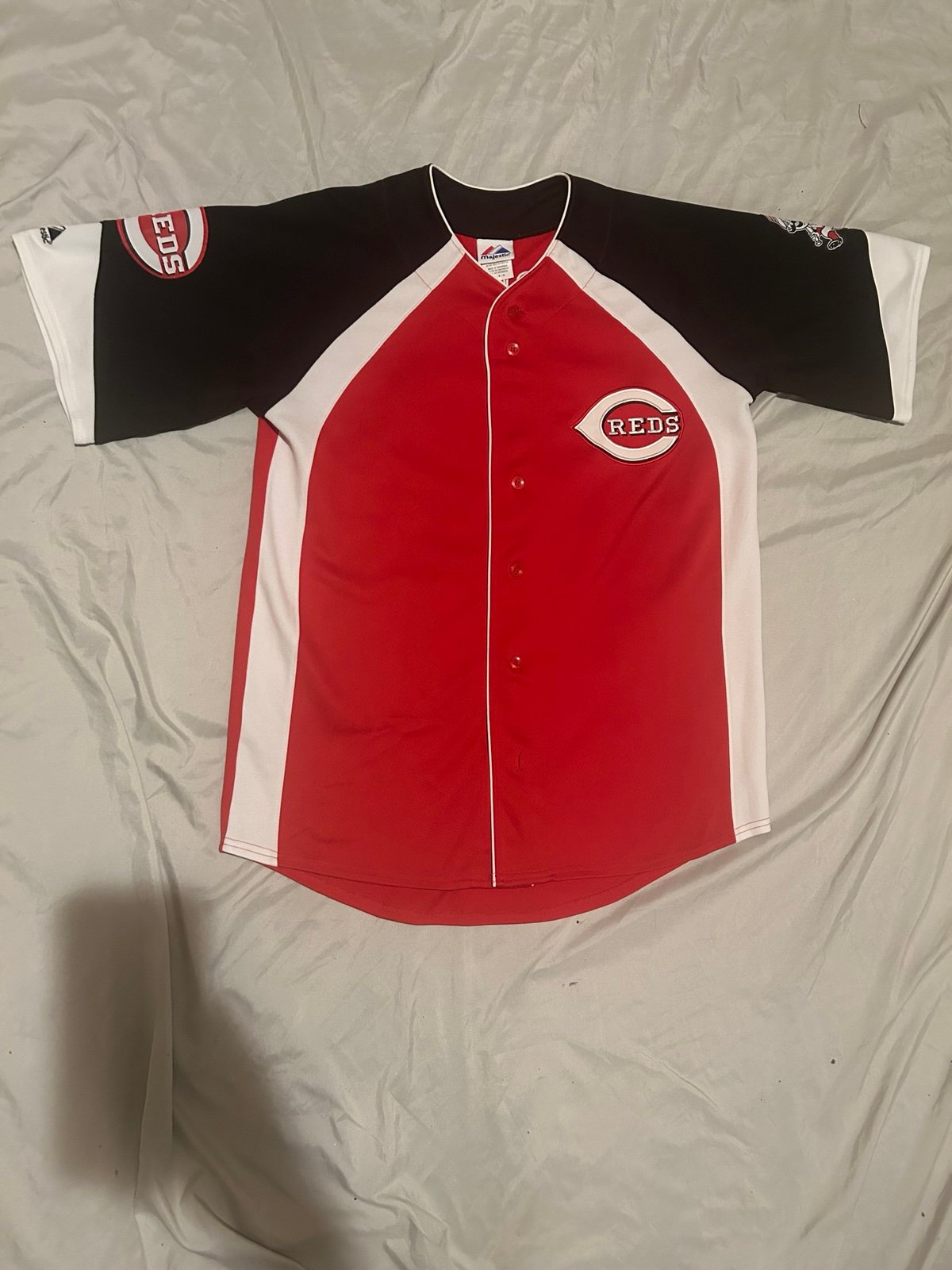 Joey Votto Cincinnati Reds Majestic Stitched Jersey (Men’s M)