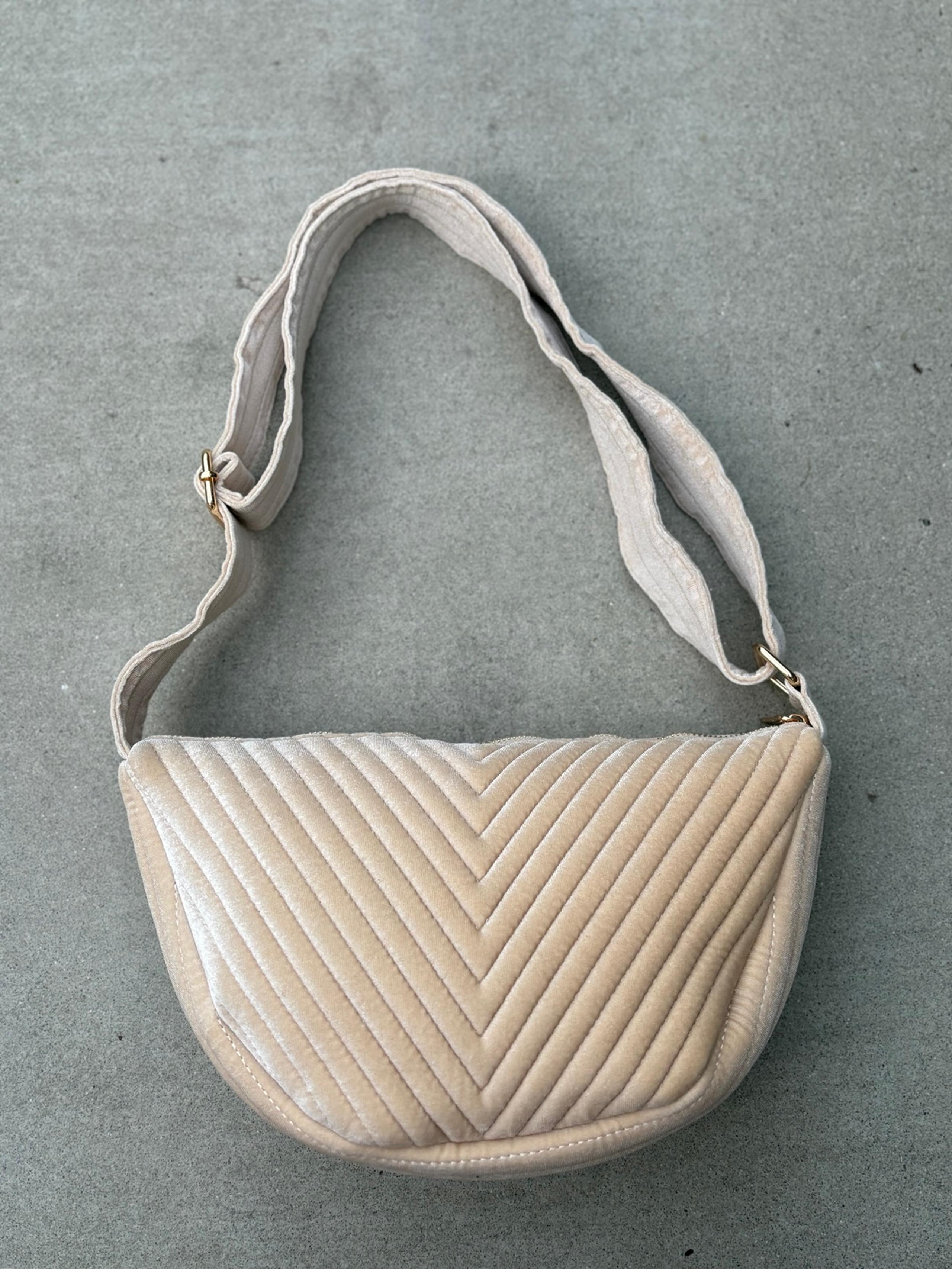 Anthropologie The Quilted Velvet Sling Bag in Cream Adjustable Shoulder Purse